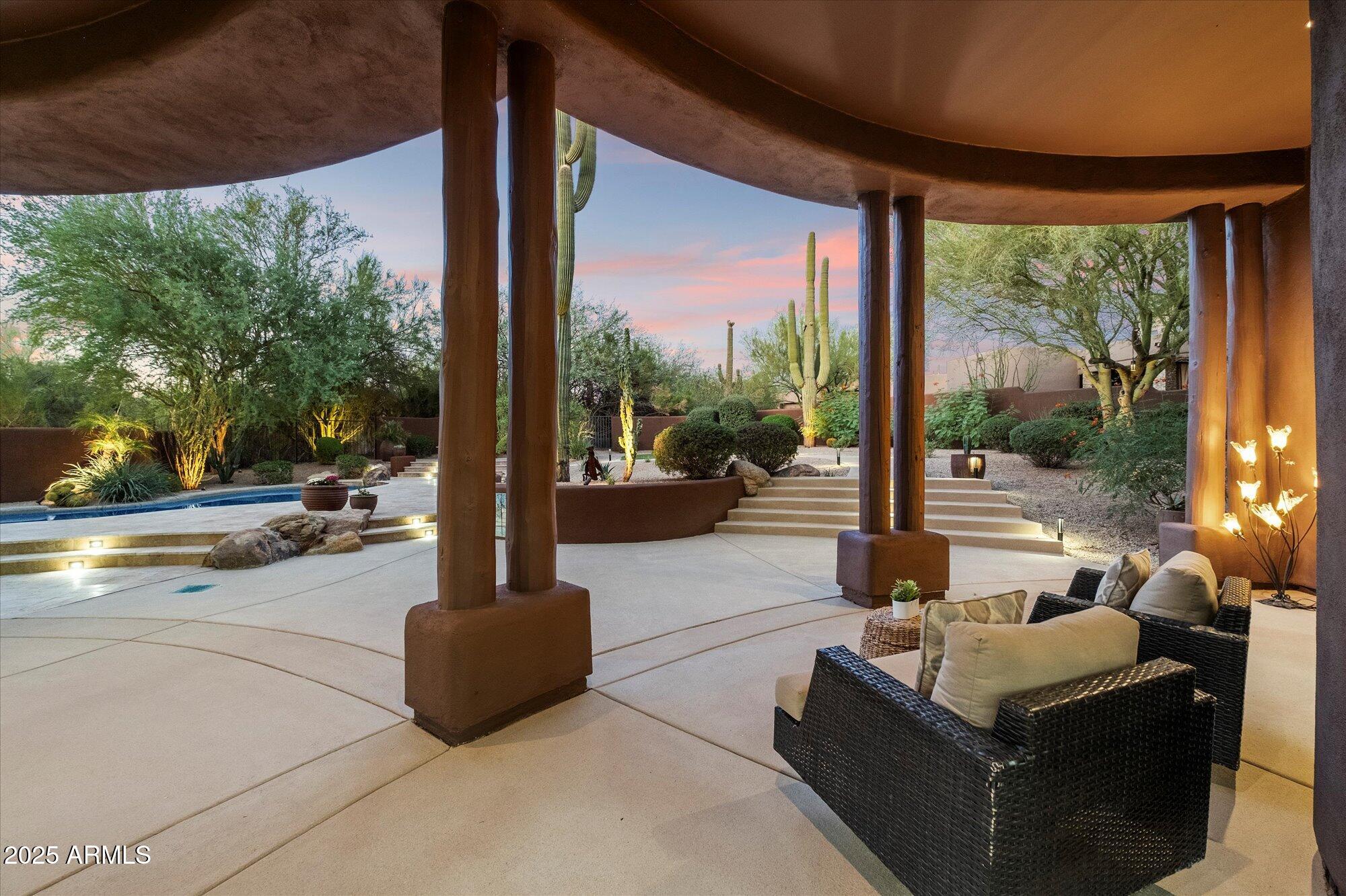 25555 N WRANGLER Road