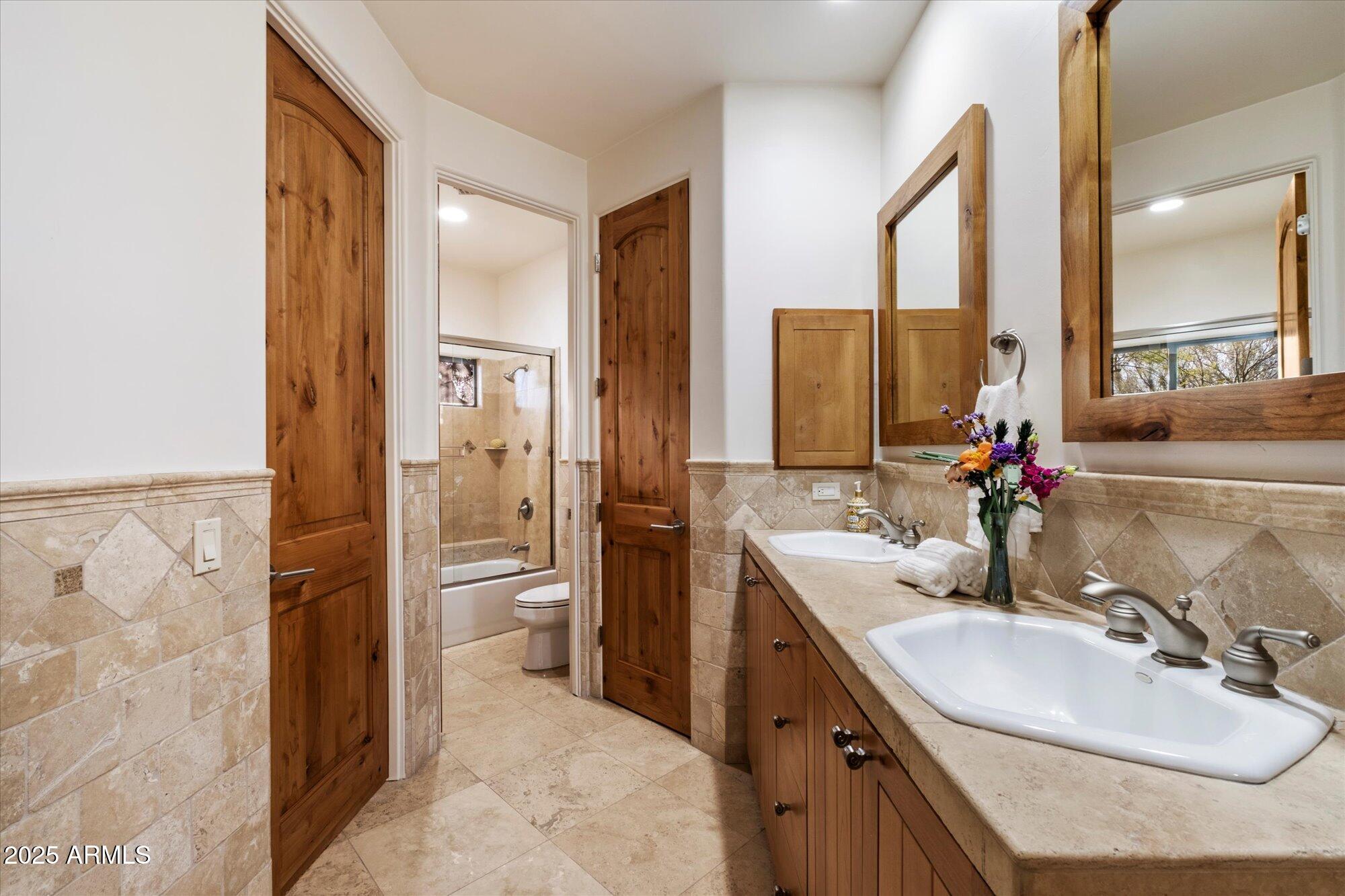 25555 N WRANGLER Road