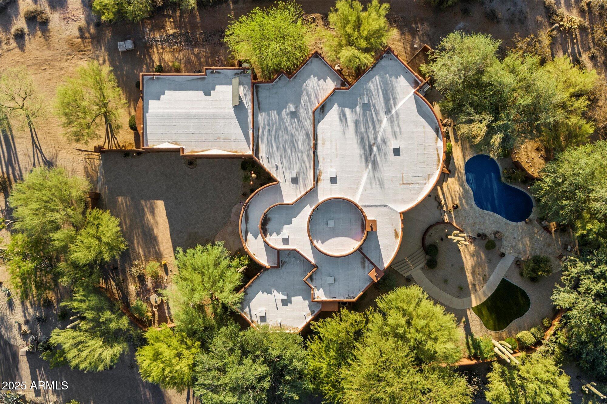 25555 N WRANGLER Road