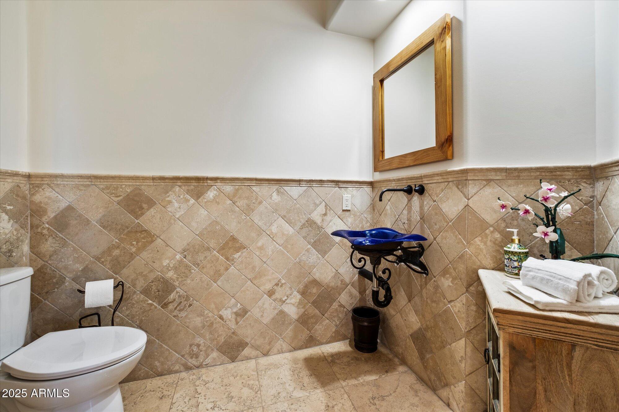 25555 N WRANGLER Road