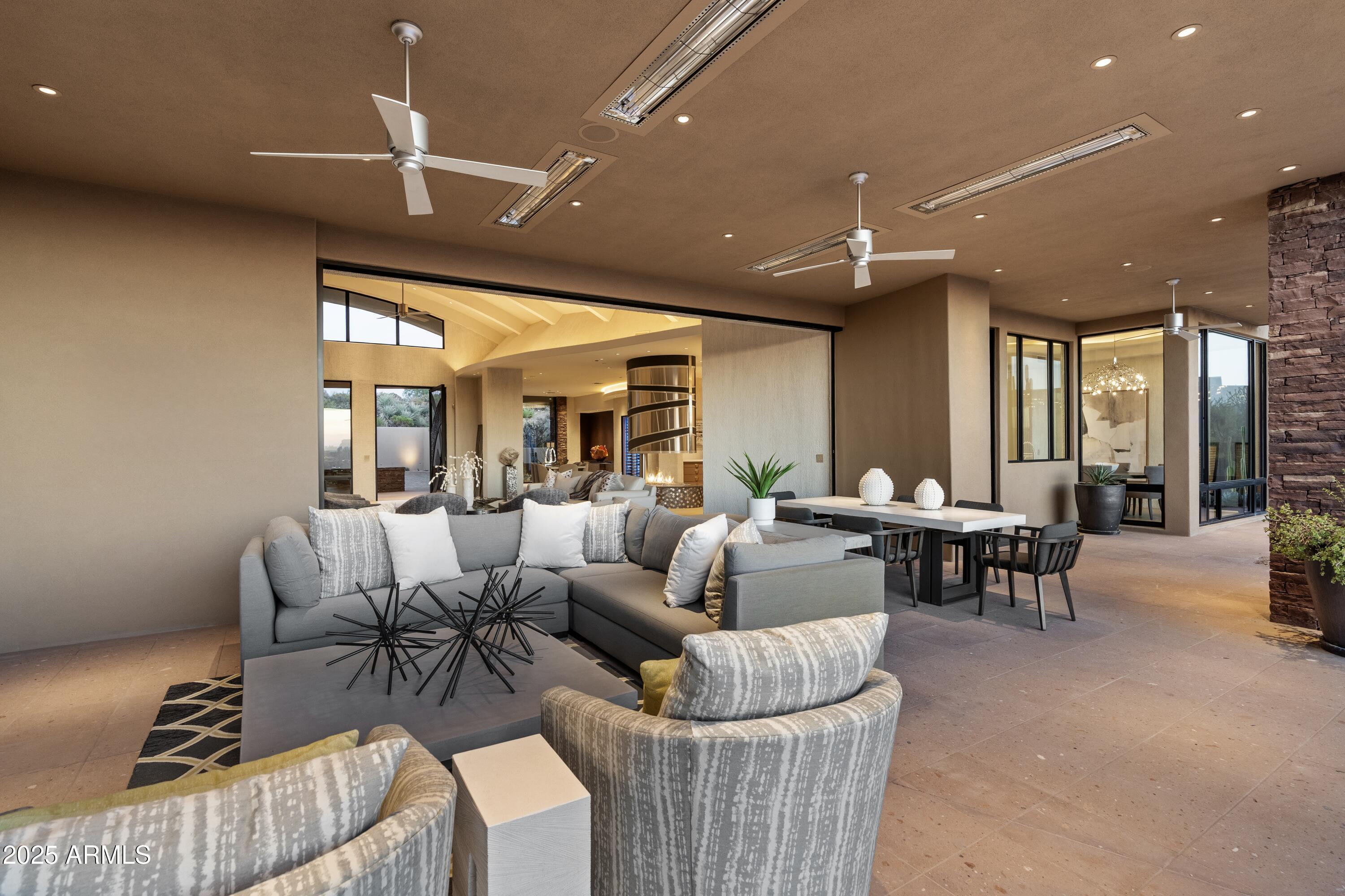 11271 E CINDER CONE Trail