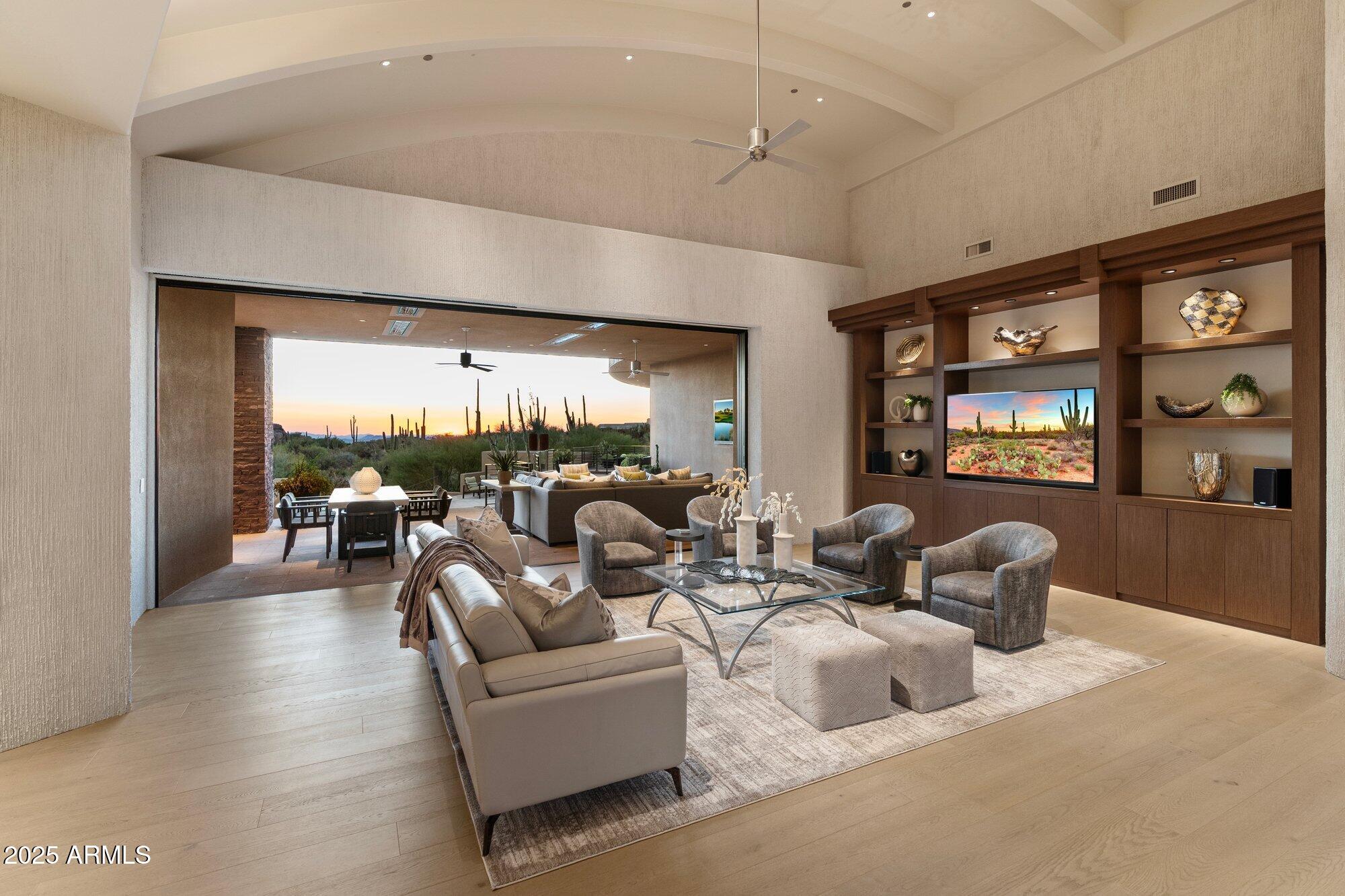 11271 E CINDER CONE Trail