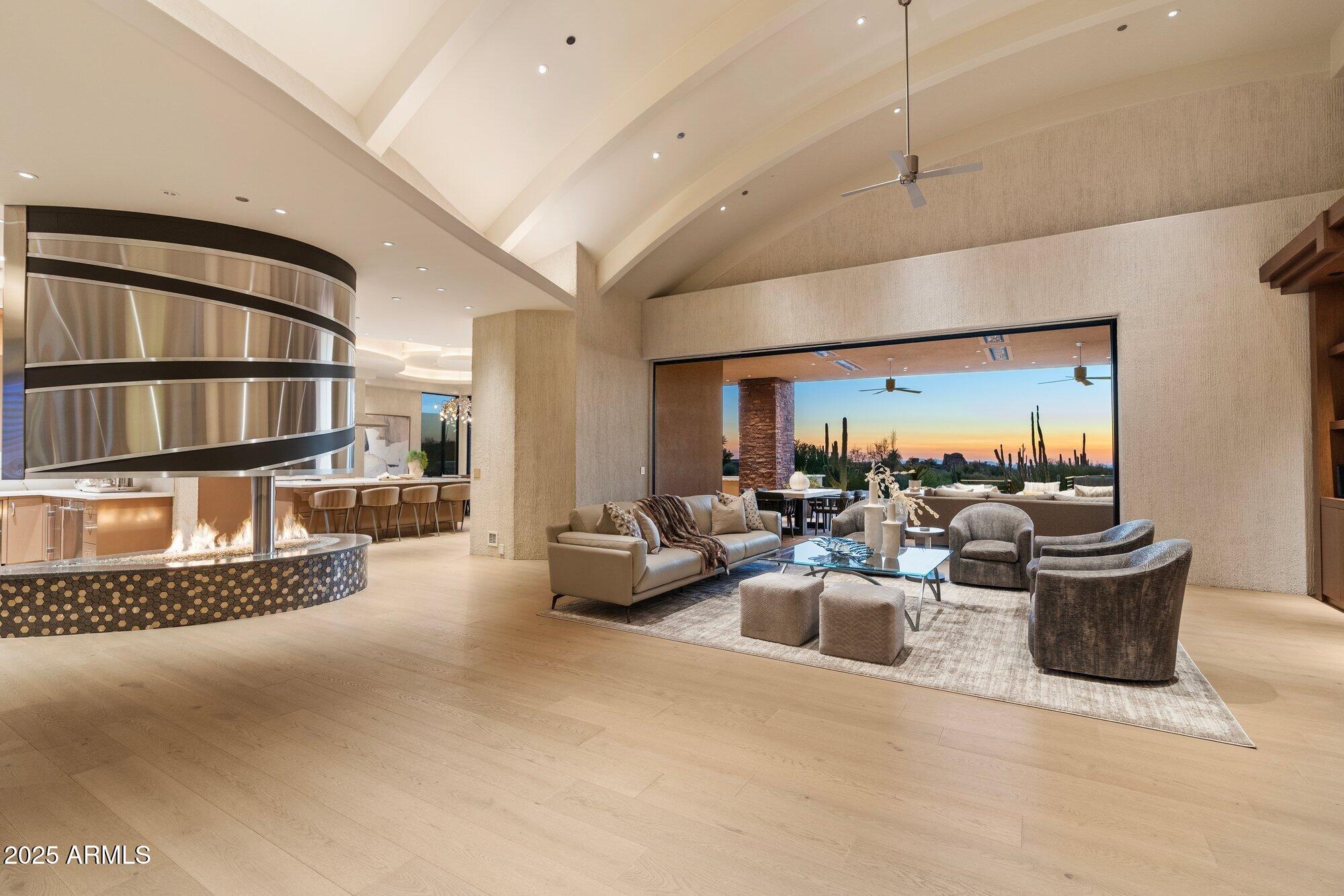 11271 E CINDER CONE Trail