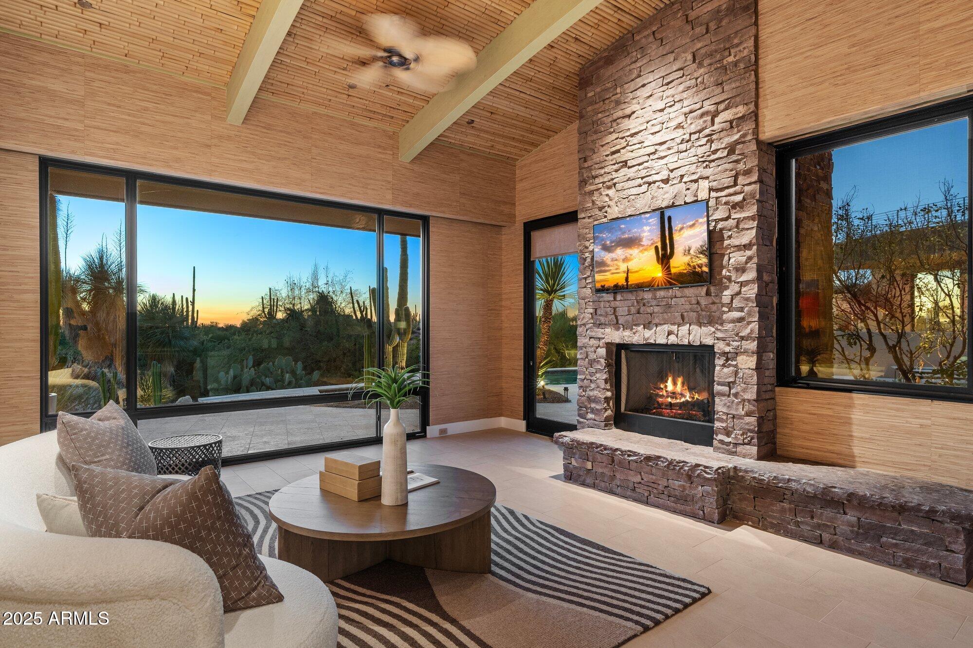 11271 E CINDER CONE Trail