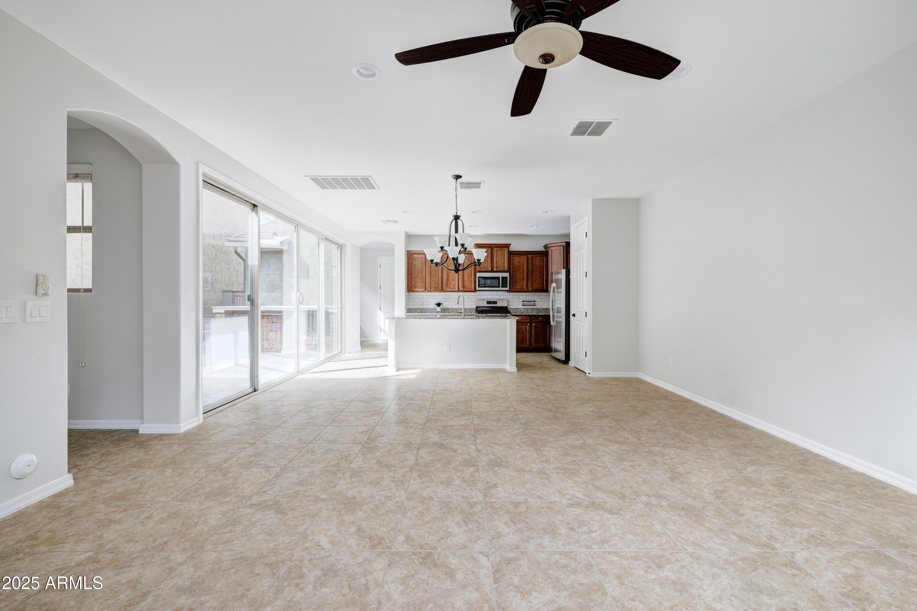 3684 E TURLEY Street