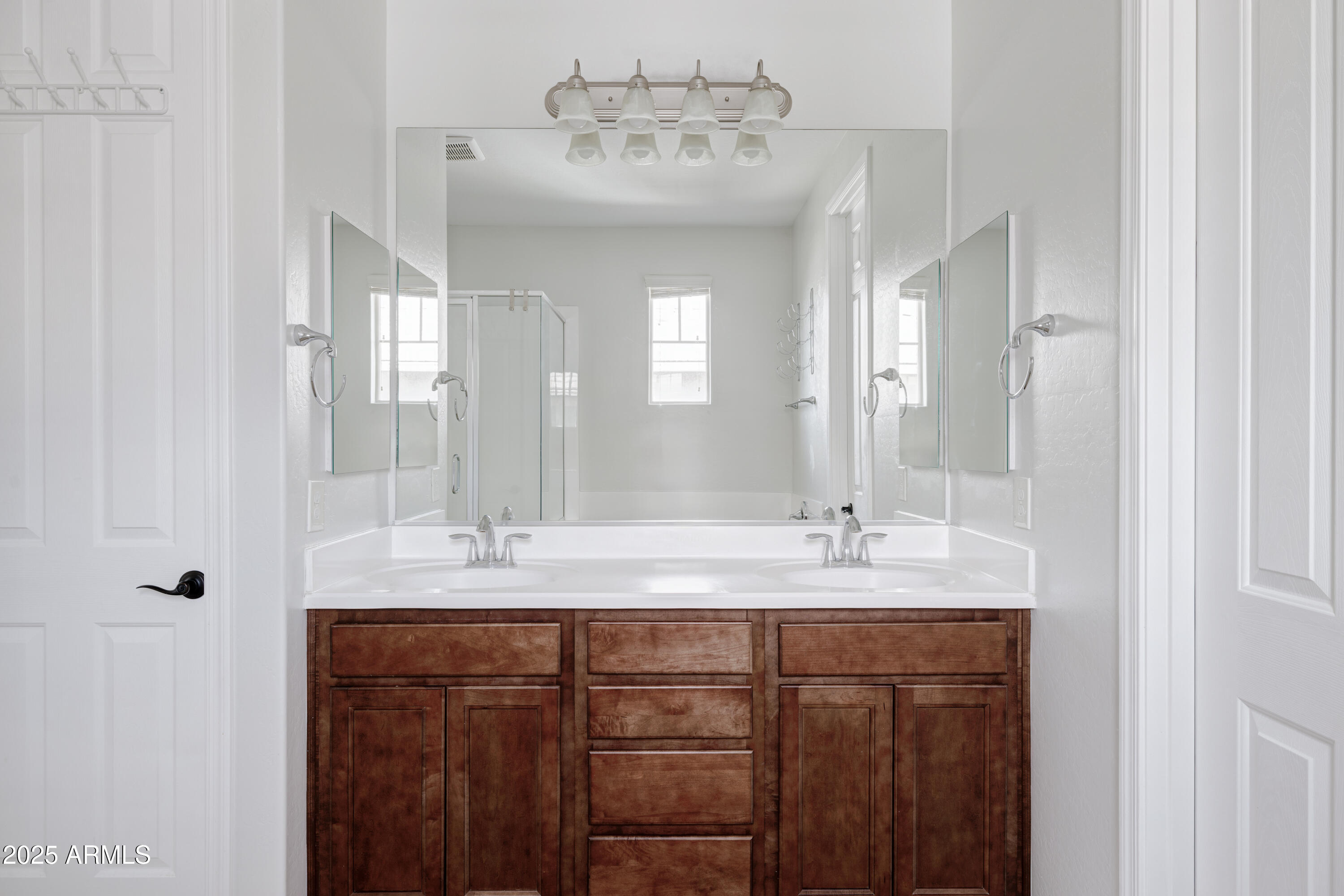 3684 E TURLEY Street