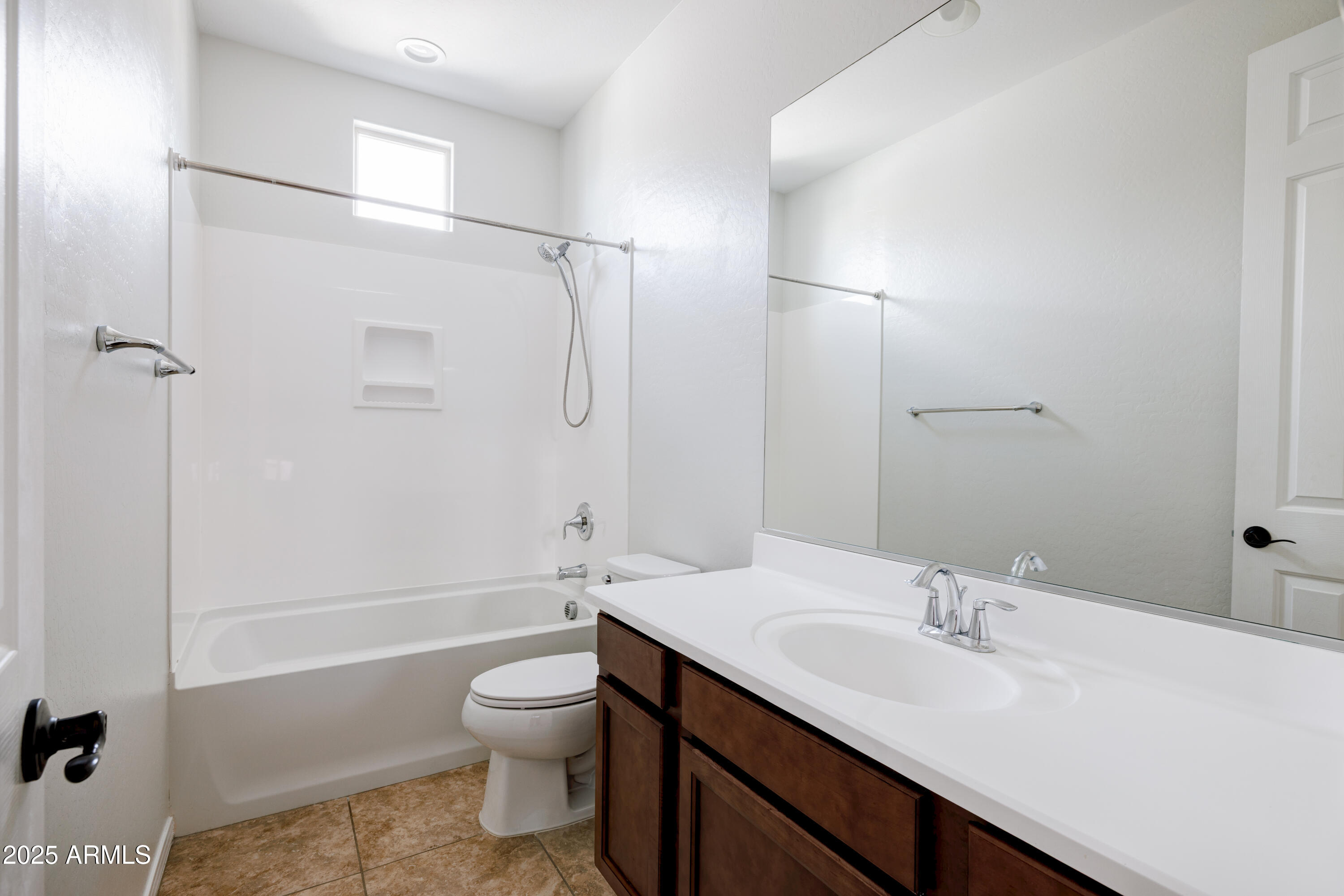 3684 E TURLEY Street