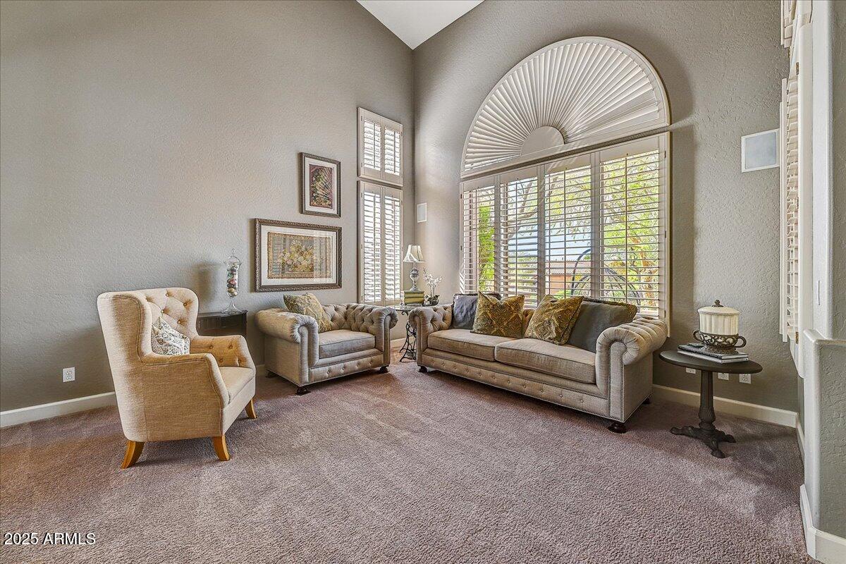 10943 E WINCHCOMB Drive