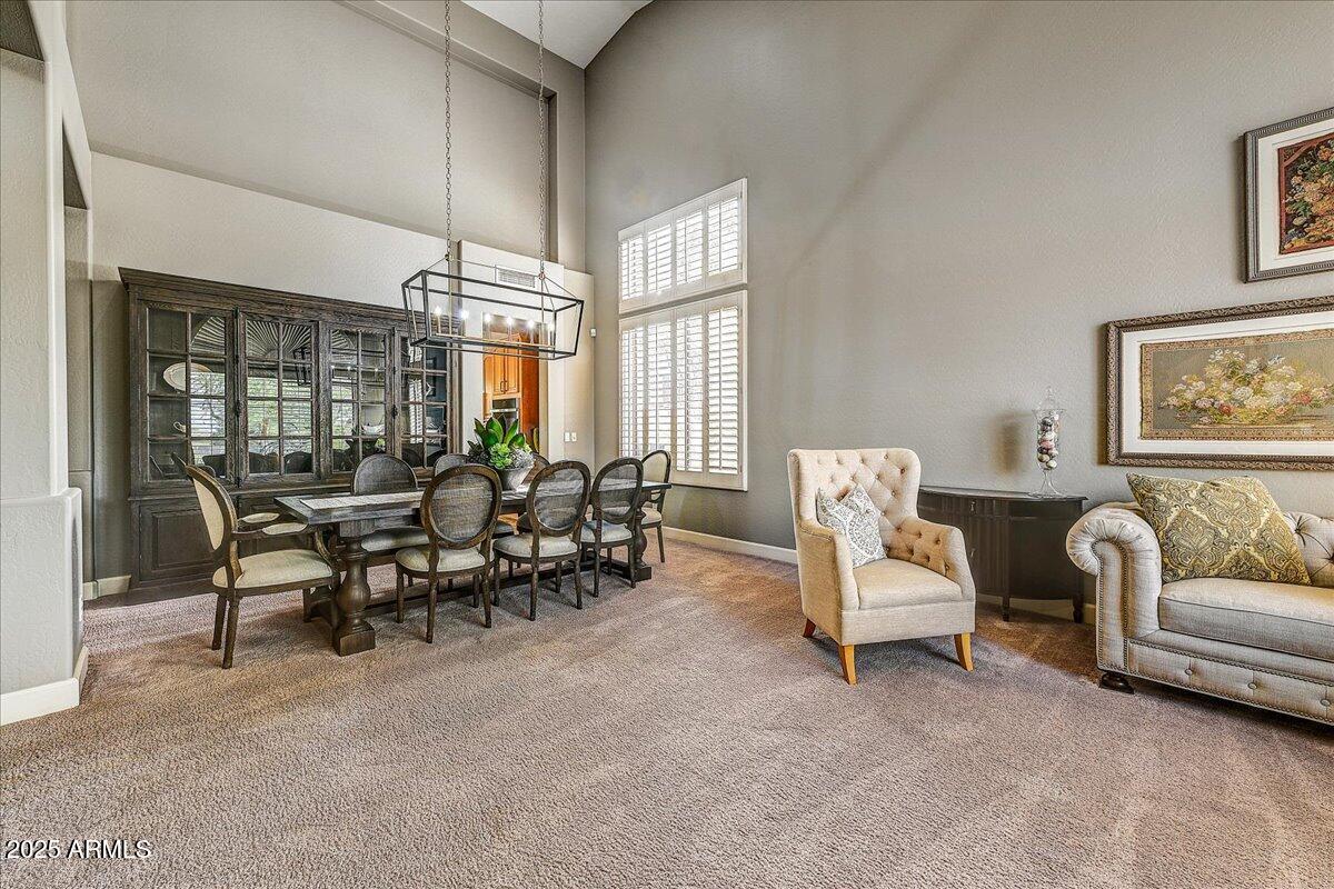 10943 E WINCHCOMB Drive