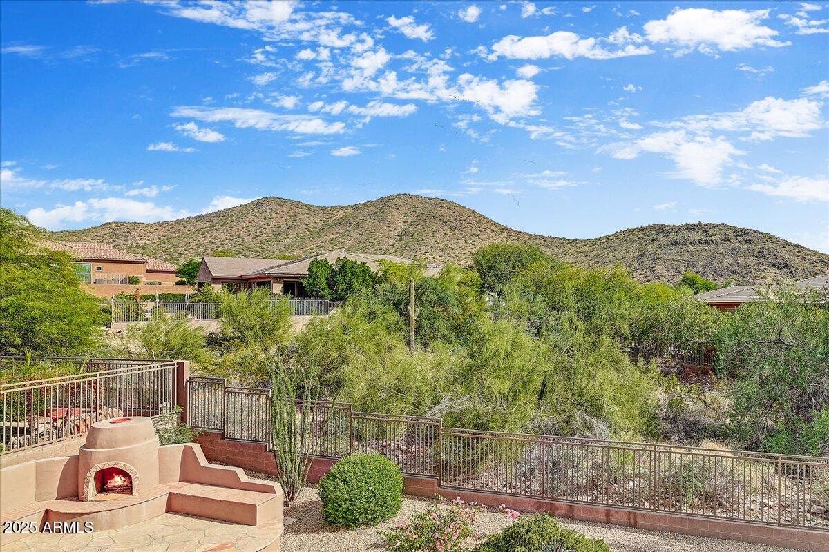 10943 E WINCHCOMB Drive