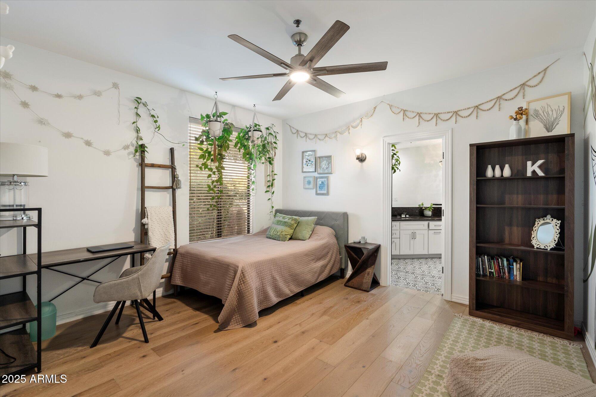 9643 E CASITAS DEL RIO Drive