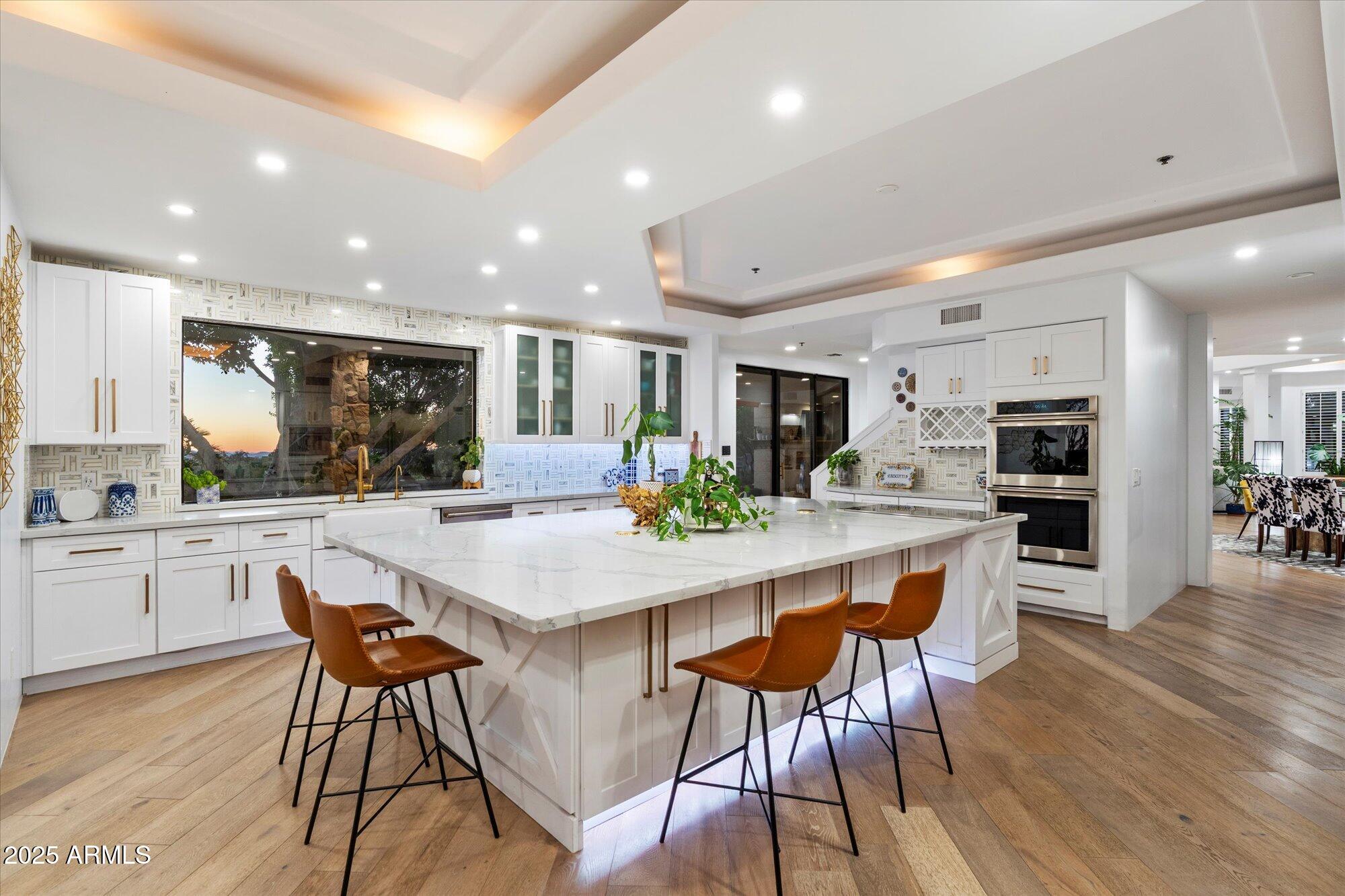 9643 E CASITAS DEL RIO Drive