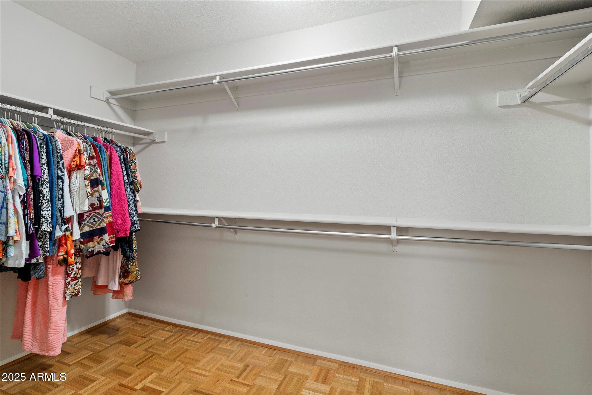 12511 W SHADOW HILLS Drive