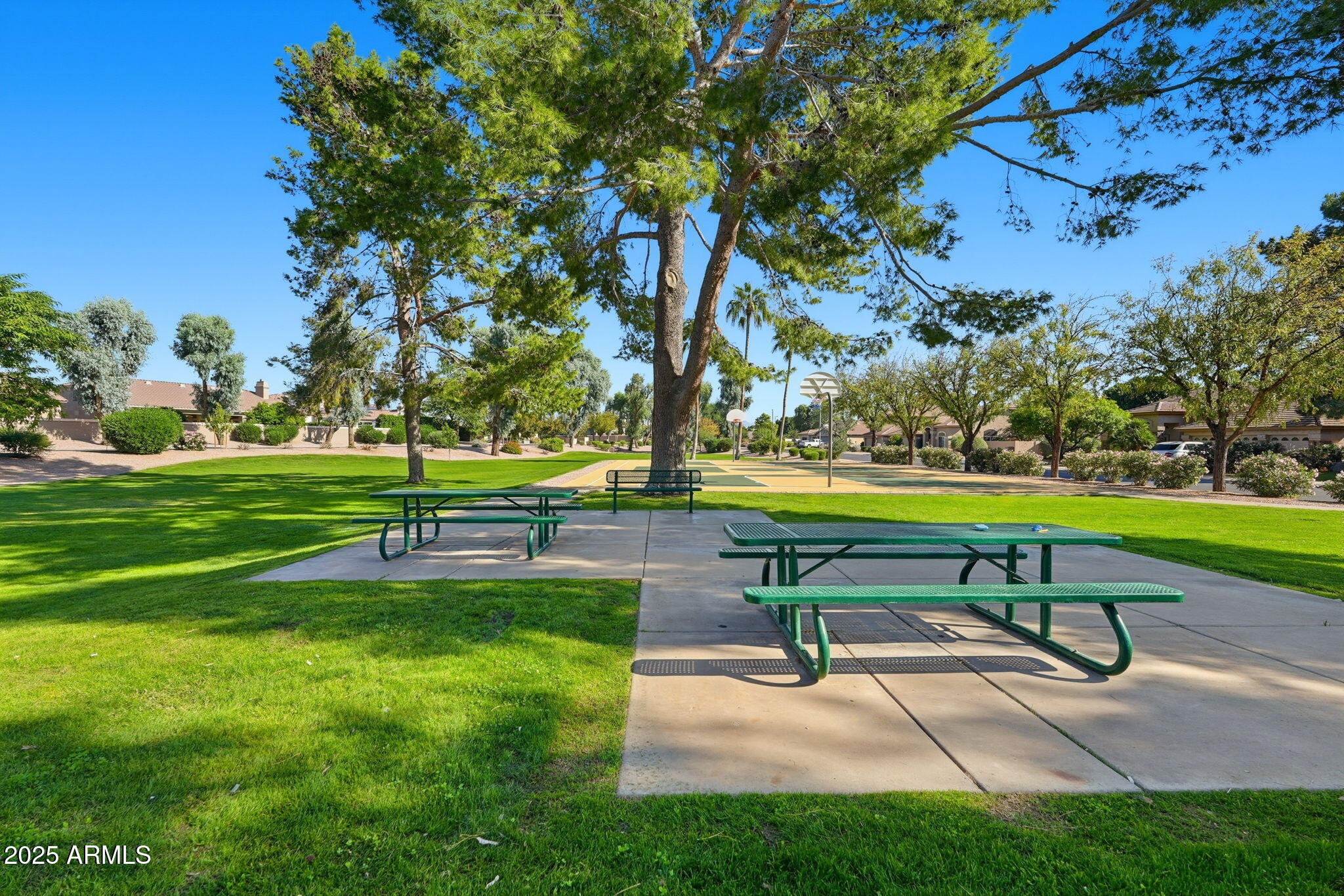 5007 E Bluefield Avenue