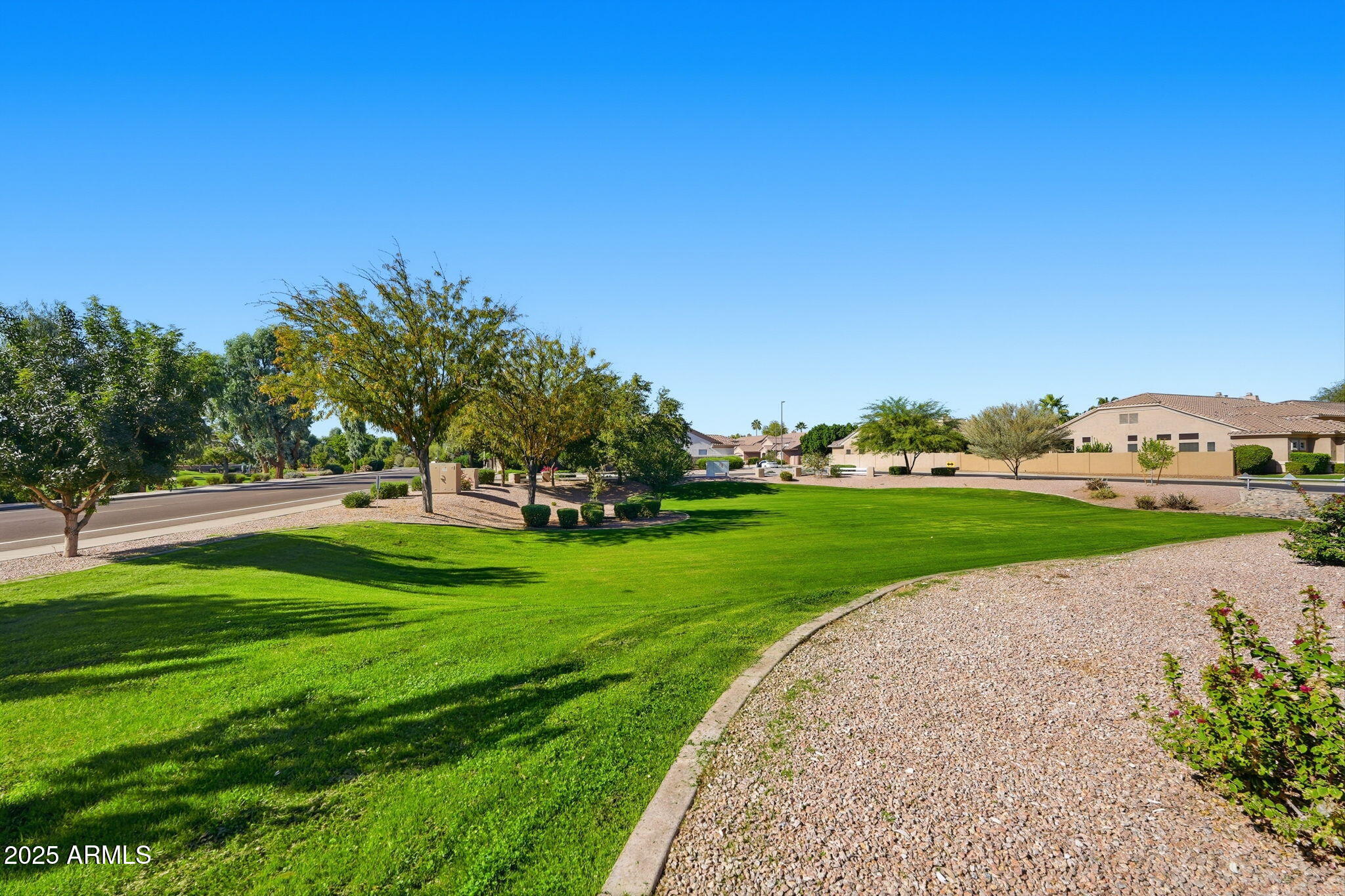 5007 E Bluefield Avenue