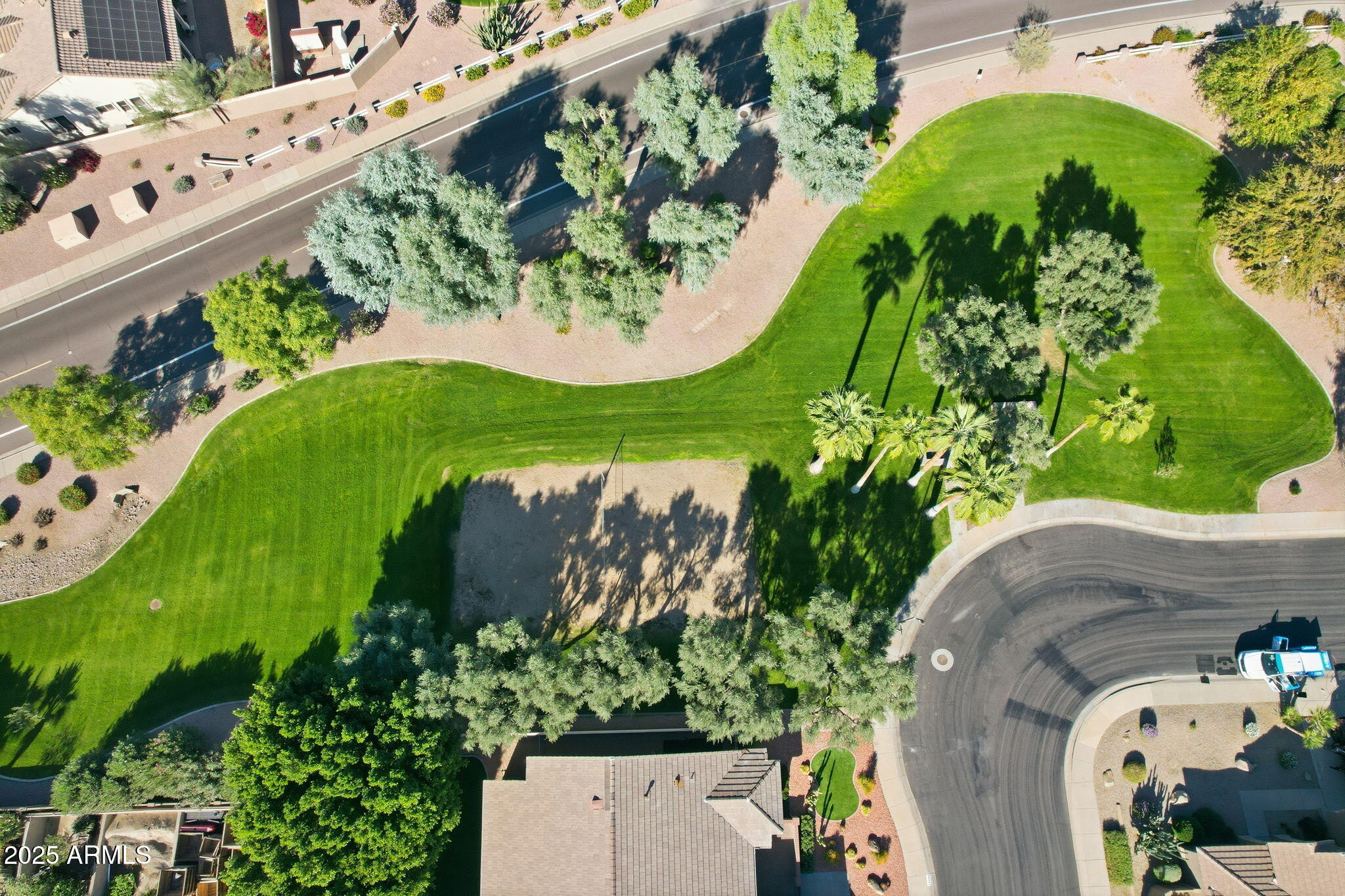 5007 E Bluefield Avenue