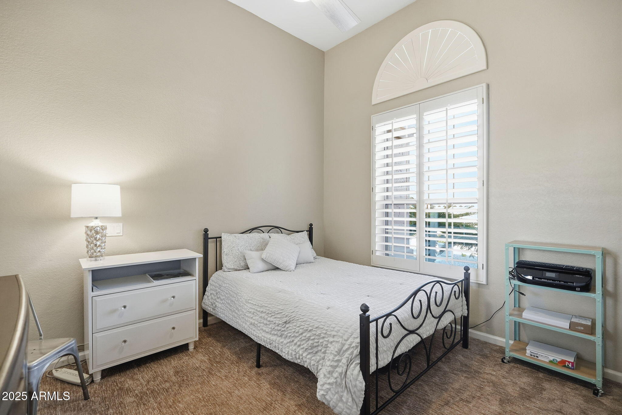 5007 E Bluefield Avenue