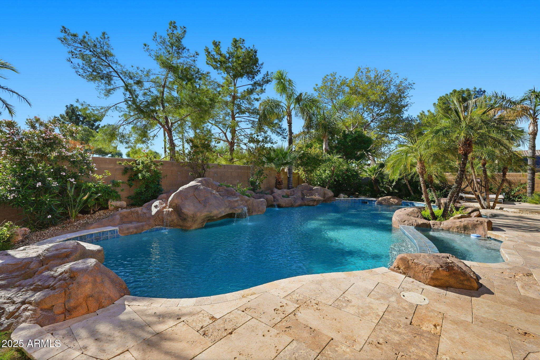 5007 E Bluefield Avenue