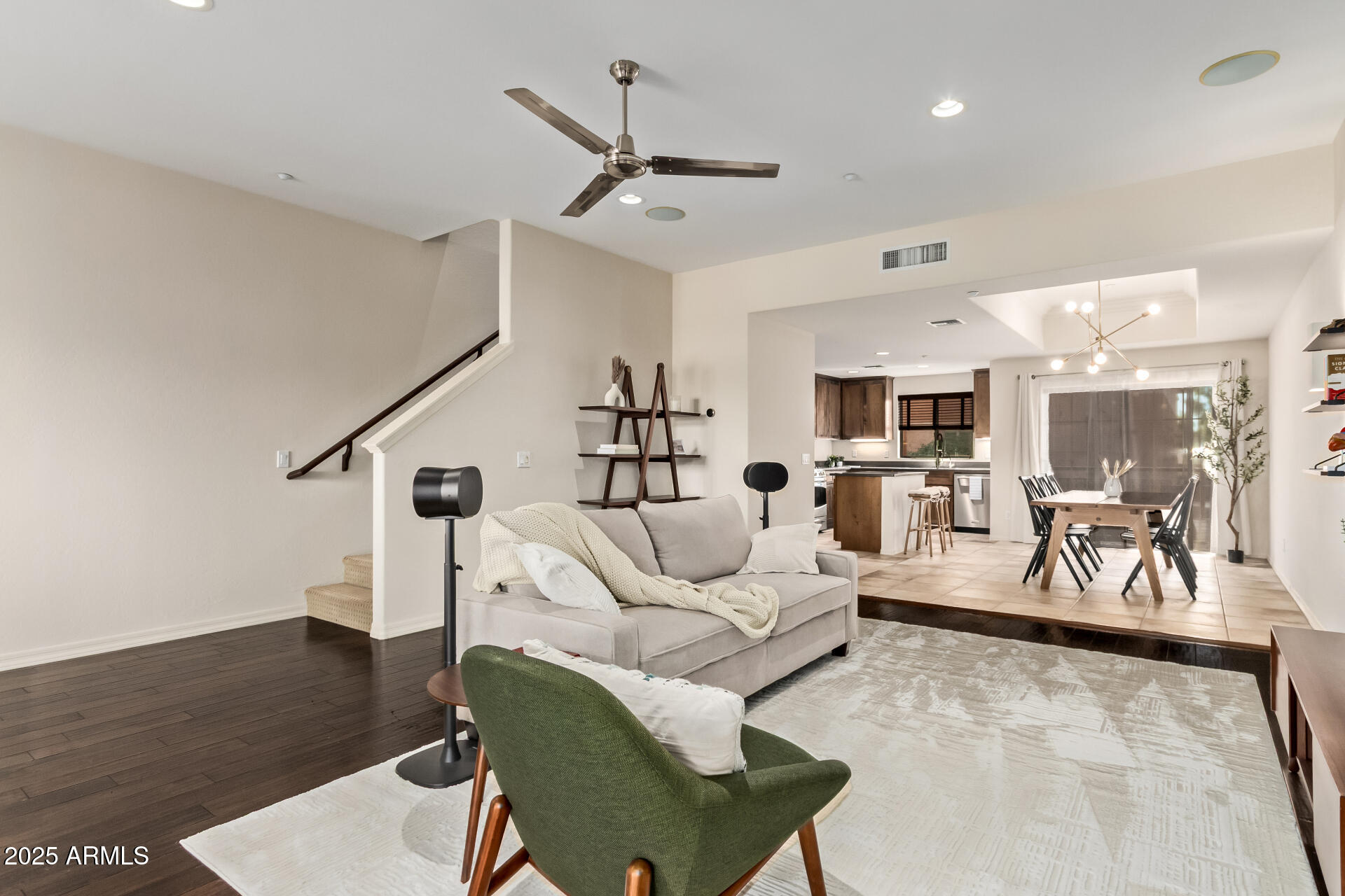 6940 E COCHISE Road 1016