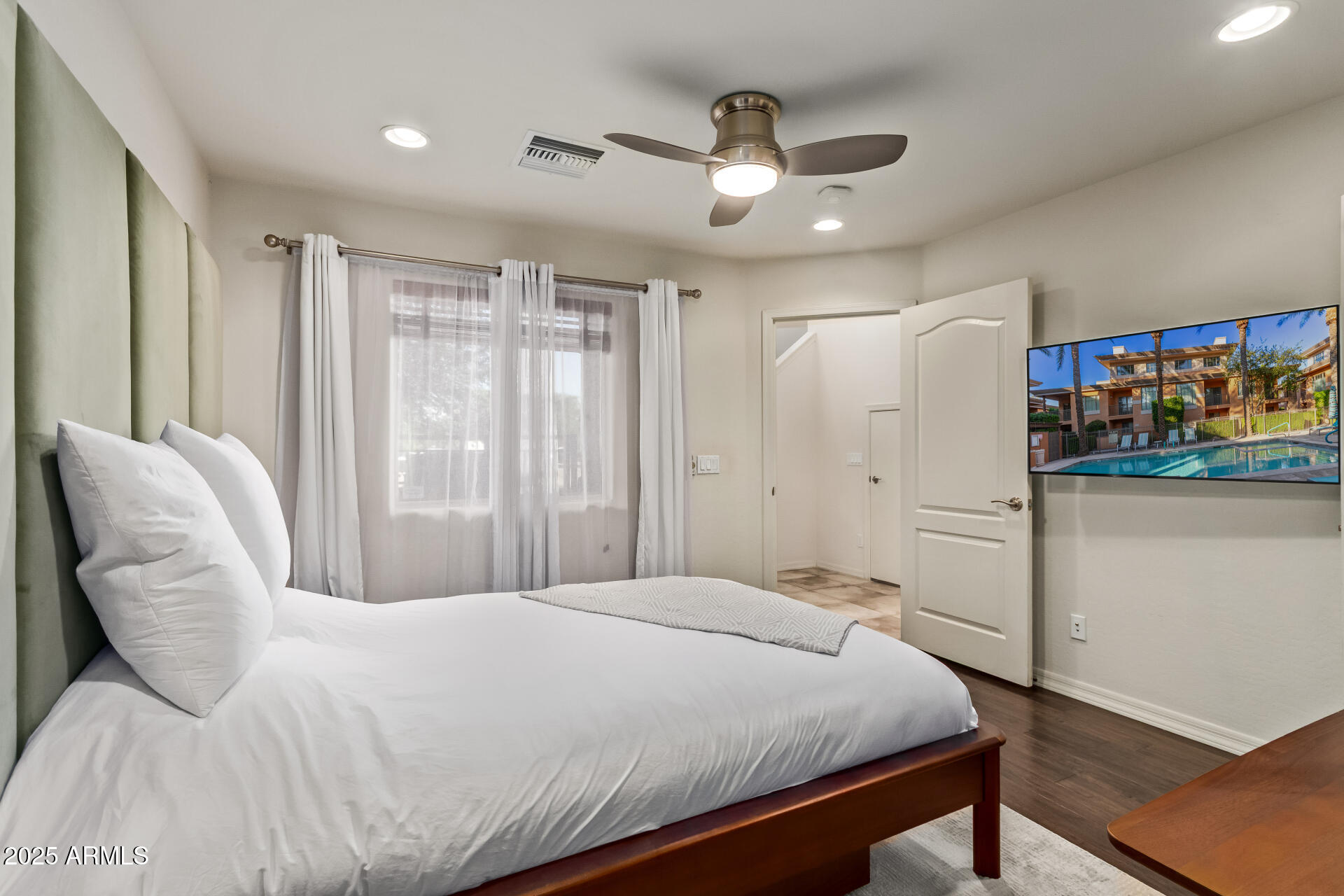 6940 E COCHISE Road 1016