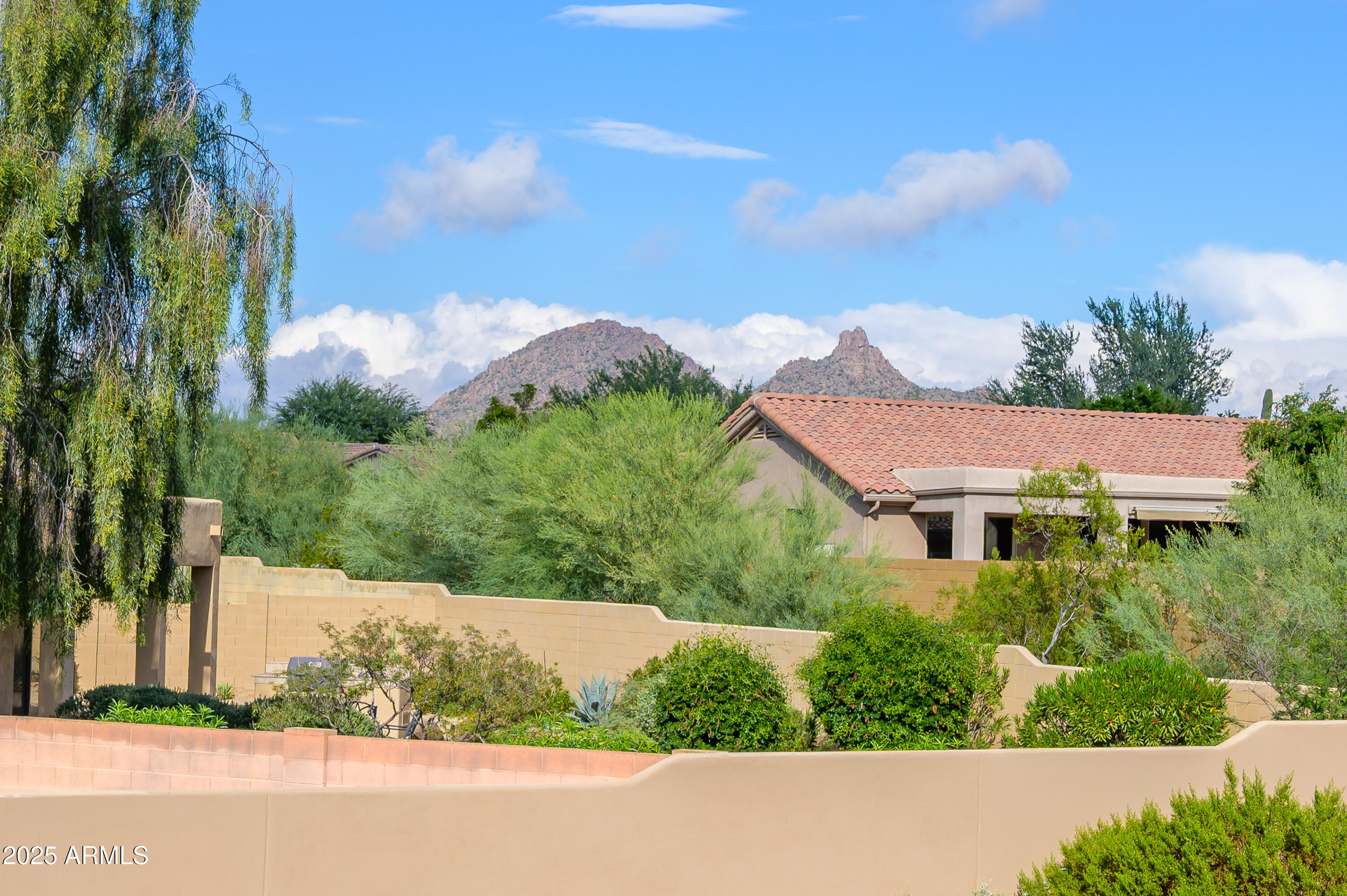 8880 E PARAISO Drive 223