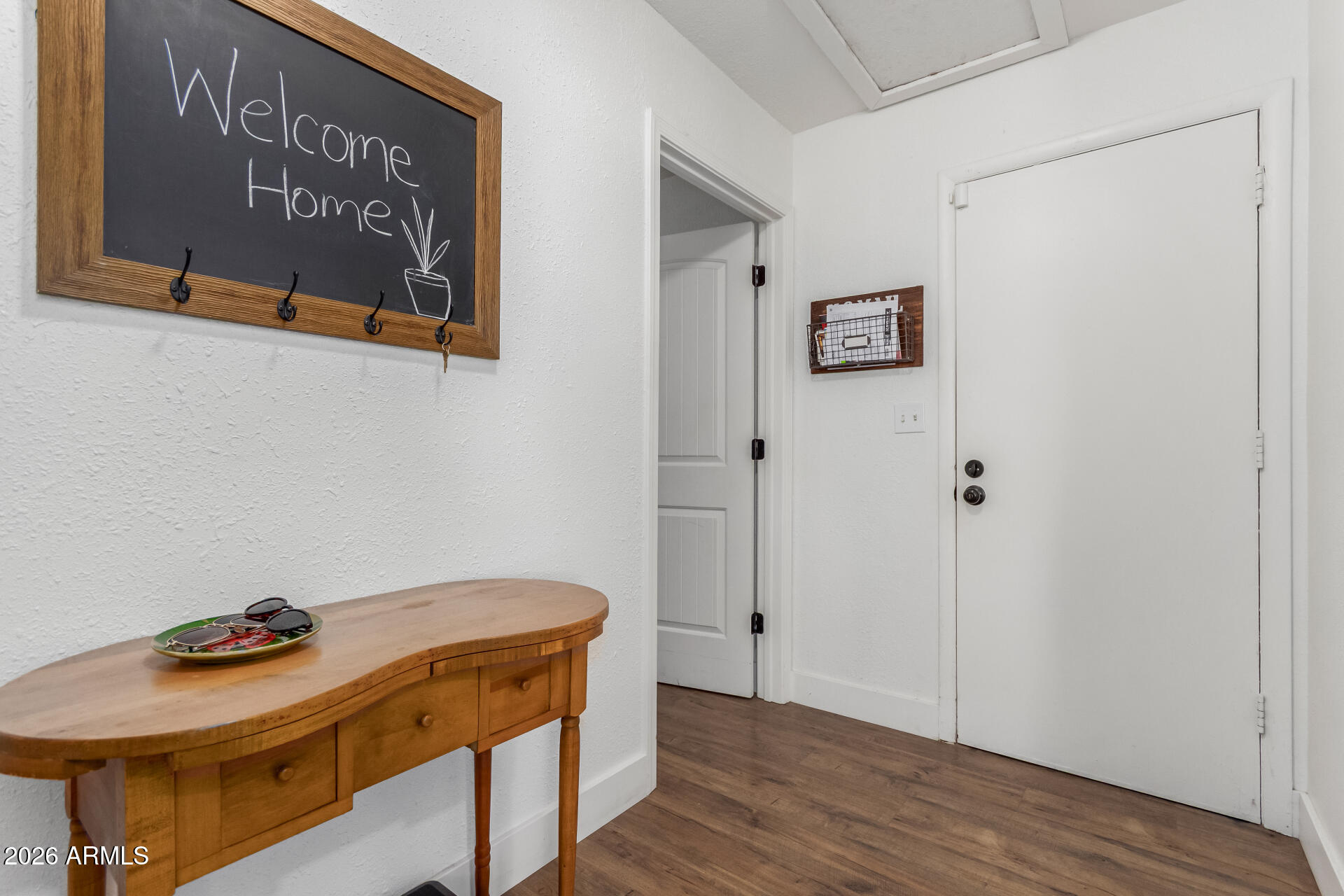 3633 E SWEETWATER Avenue