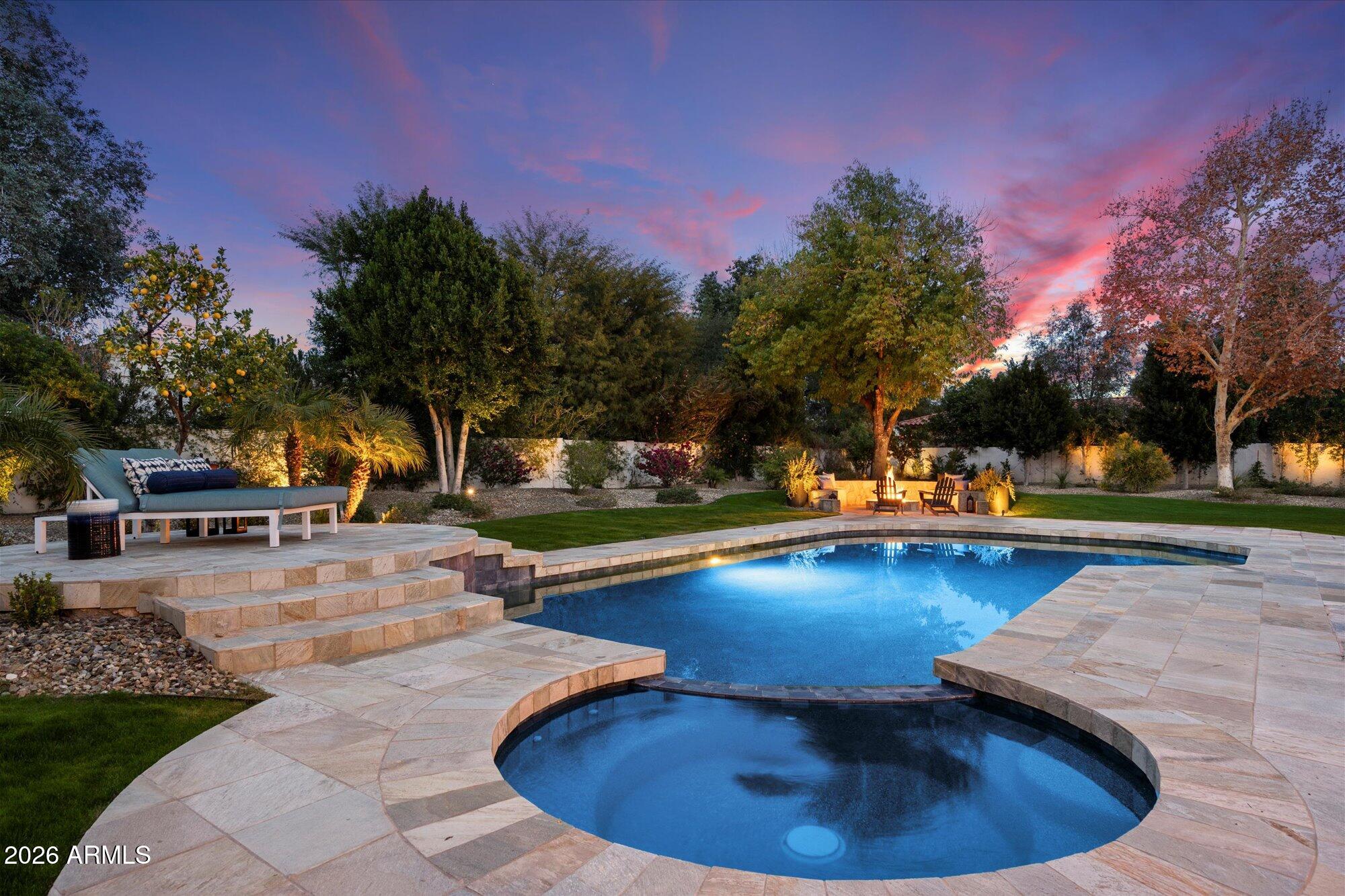 10380 E CHOLLA Street