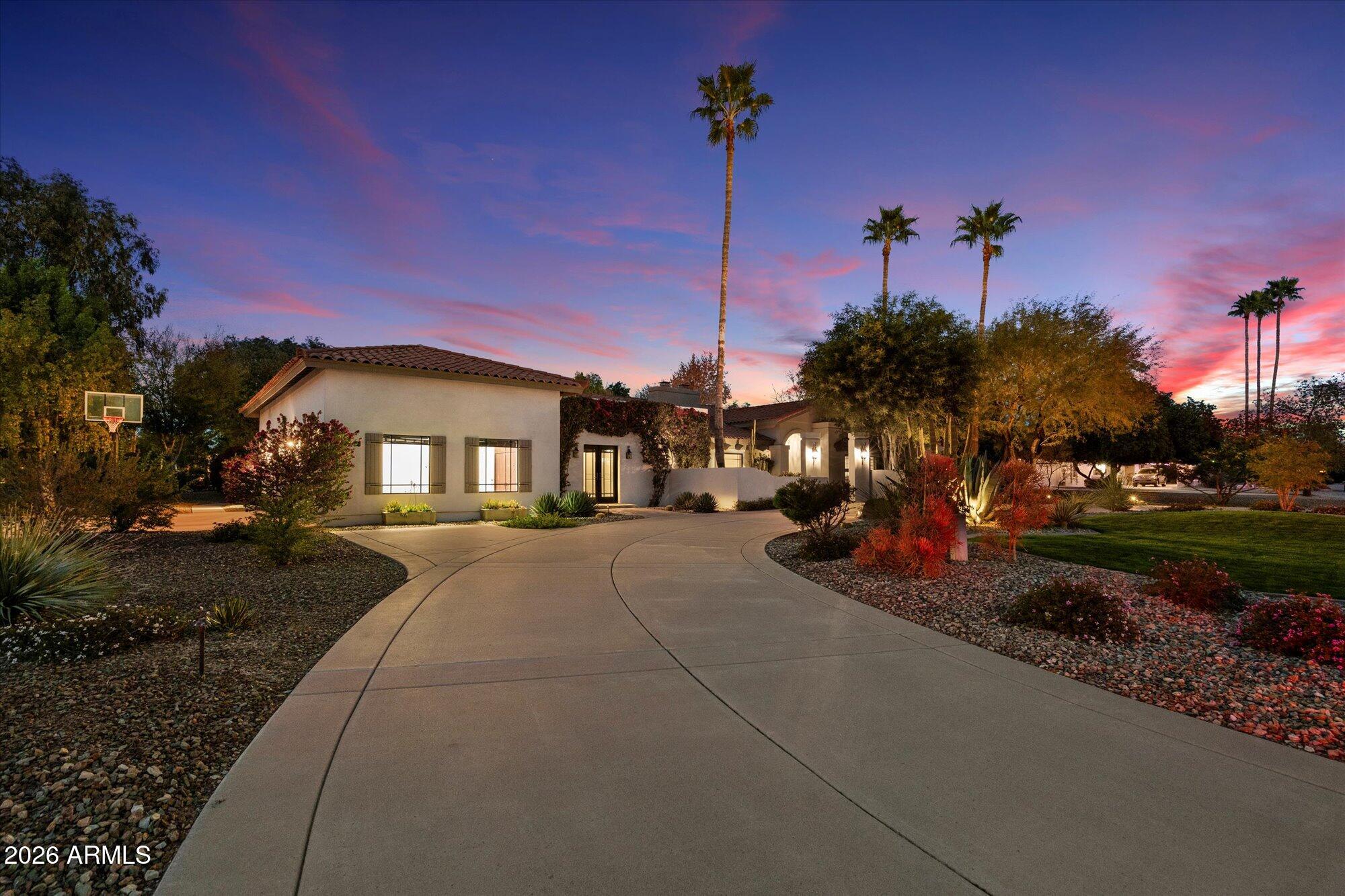 10380 E CHOLLA Street