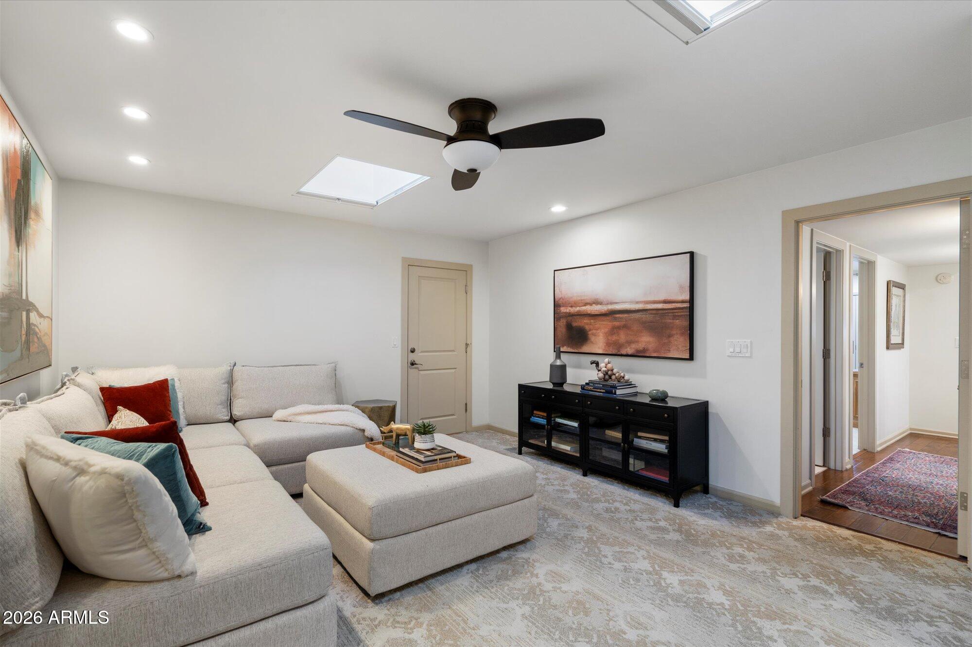 10380 E CHOLLA Street