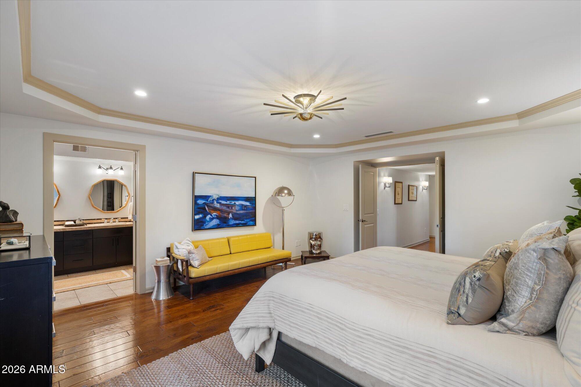 10380 E CHOLLA Street