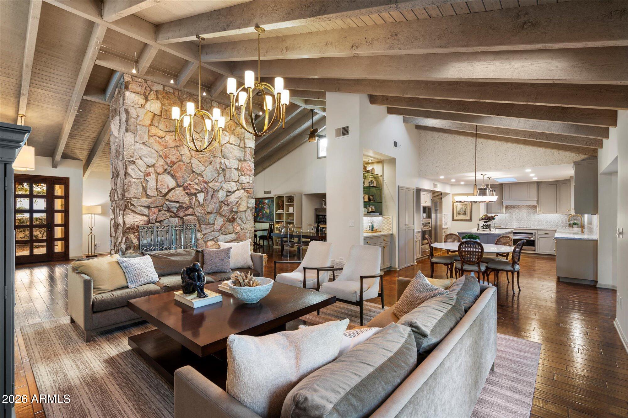 10380 E CHOLLA Street