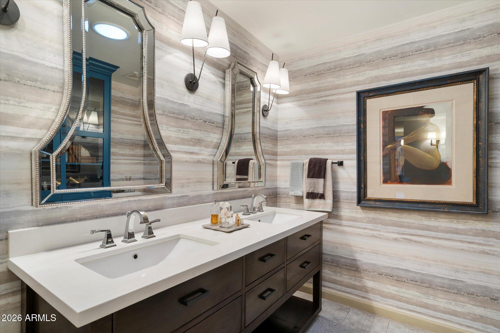 10380 E CHOLLA Street