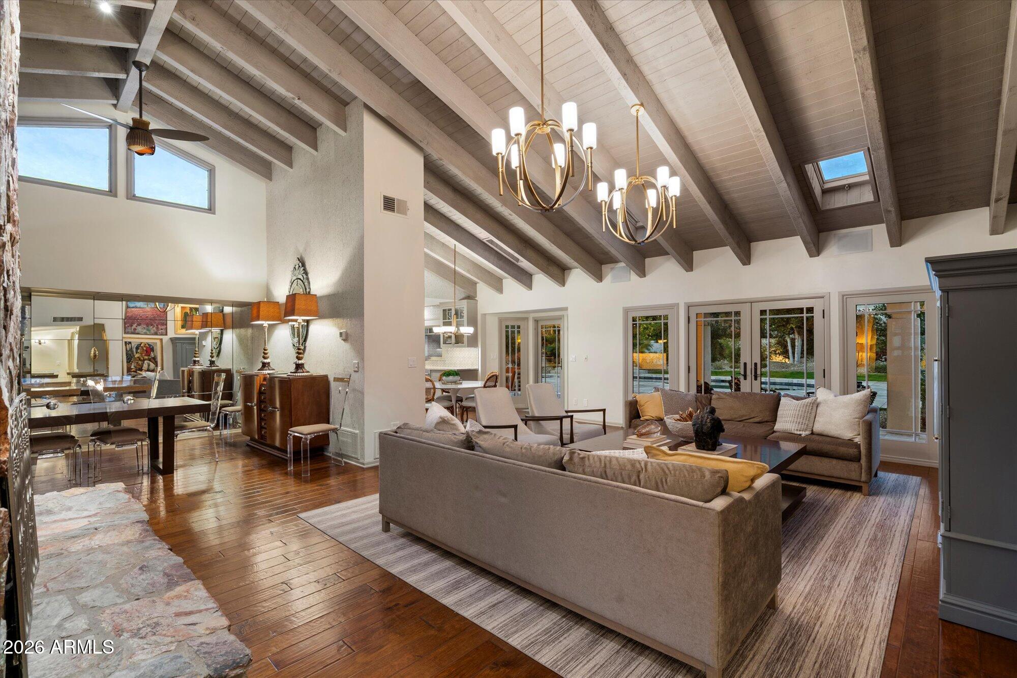 10380 E CHOLLA Street