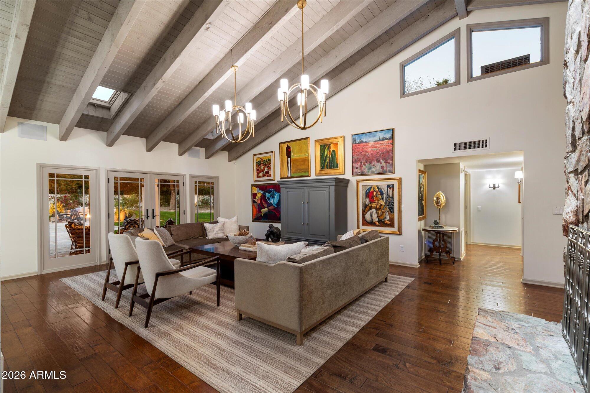 10380 E CHOLLA Street