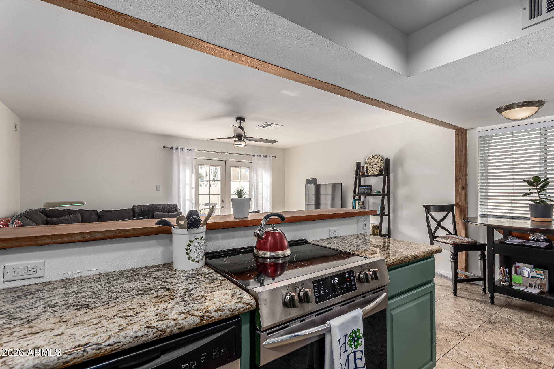 6040 N 15TH Street 27