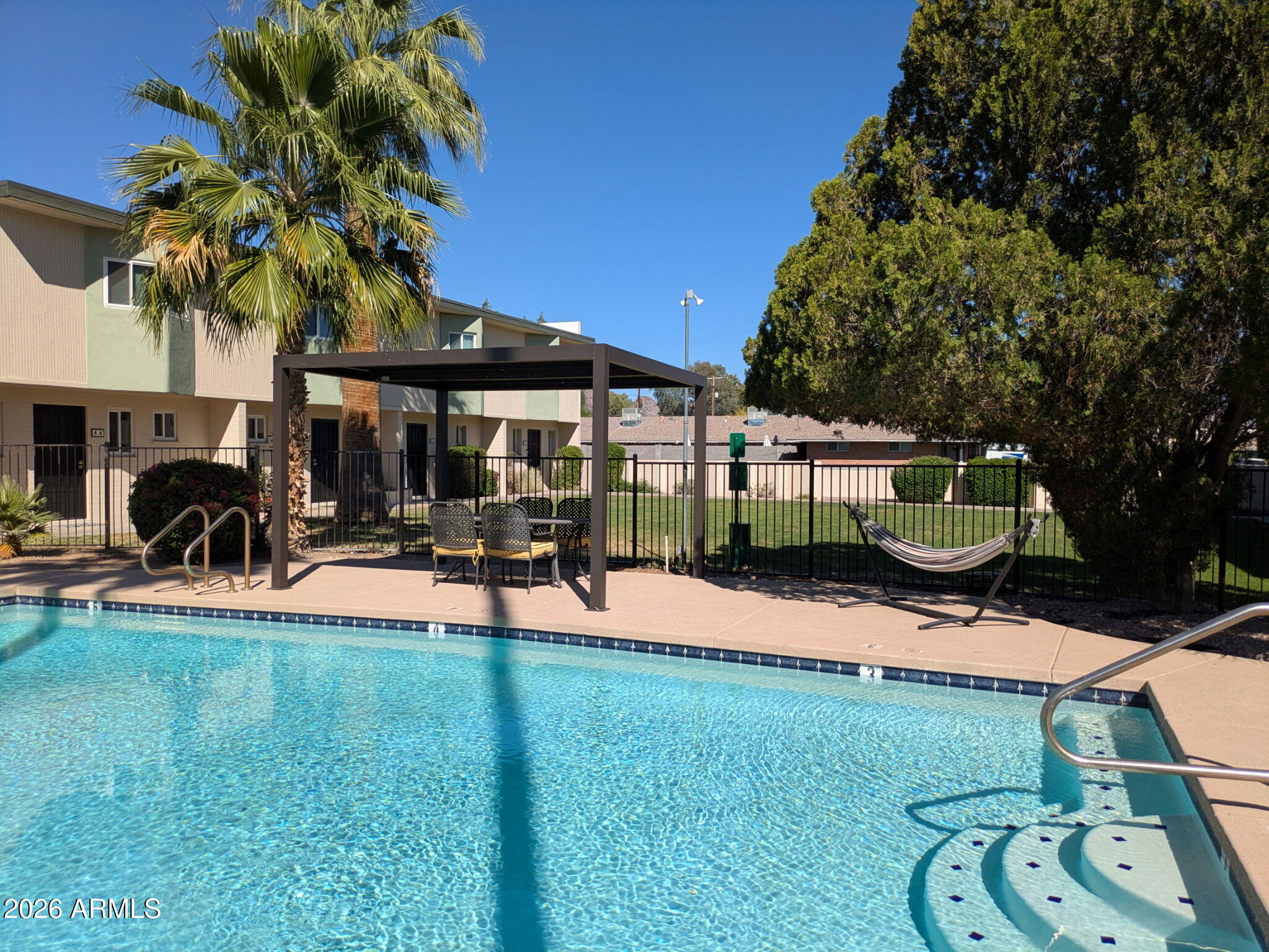 6040 N 15TH Street 27