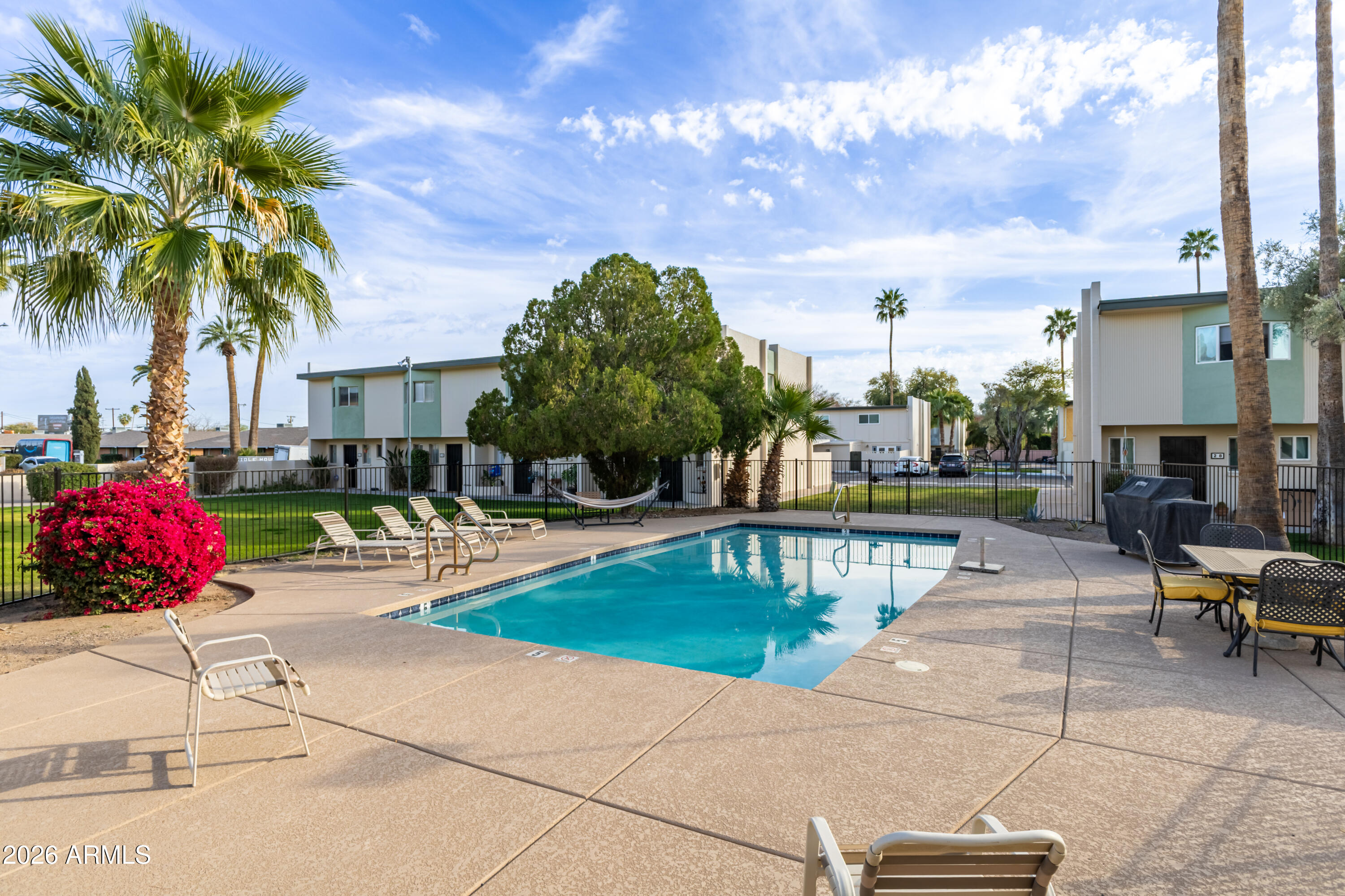 6040 N 15TH Street 27