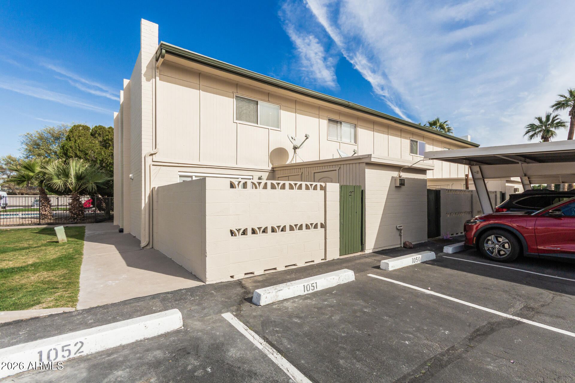 6040 N 15TH Street 27