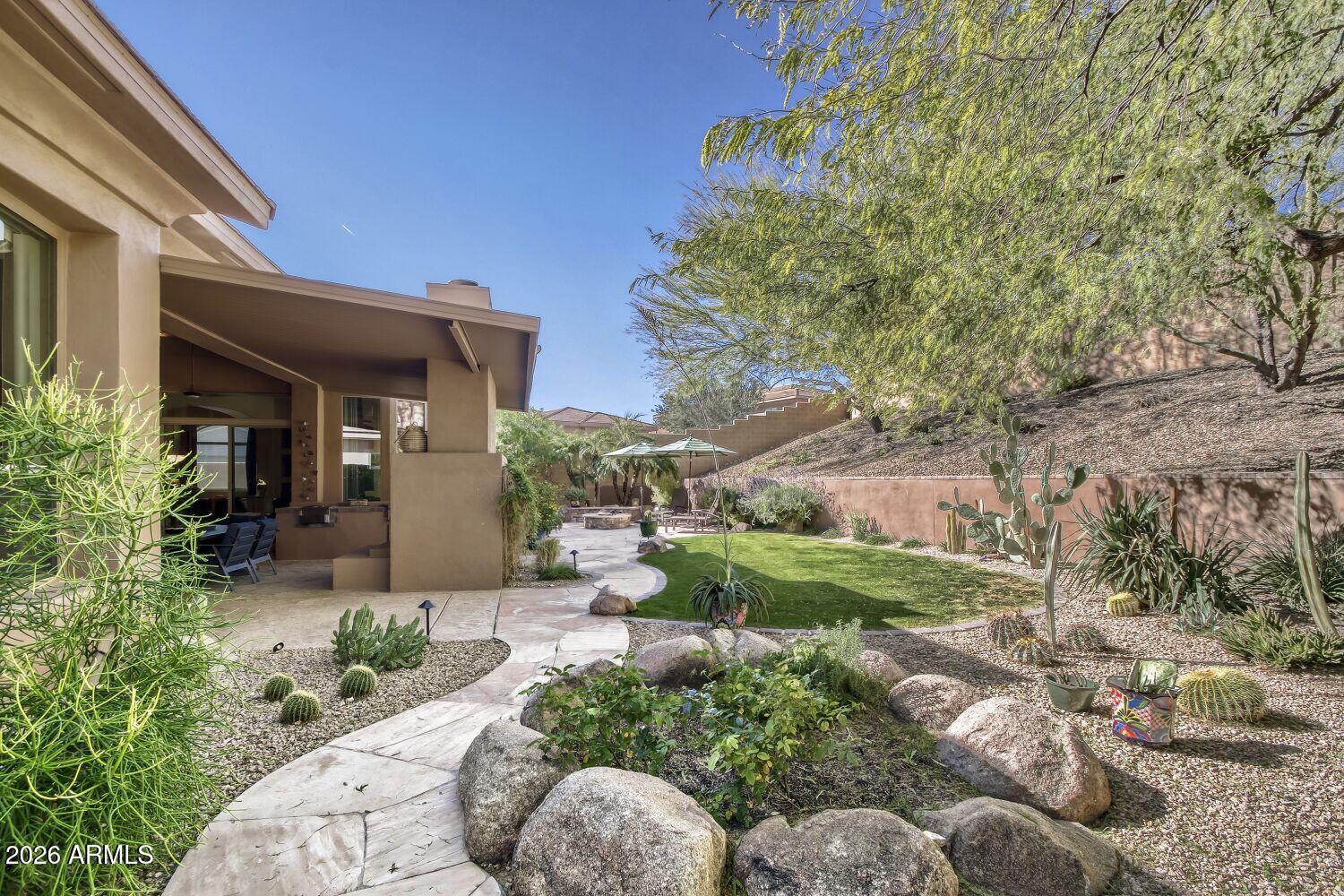 14808 E CRESTVIEW Court