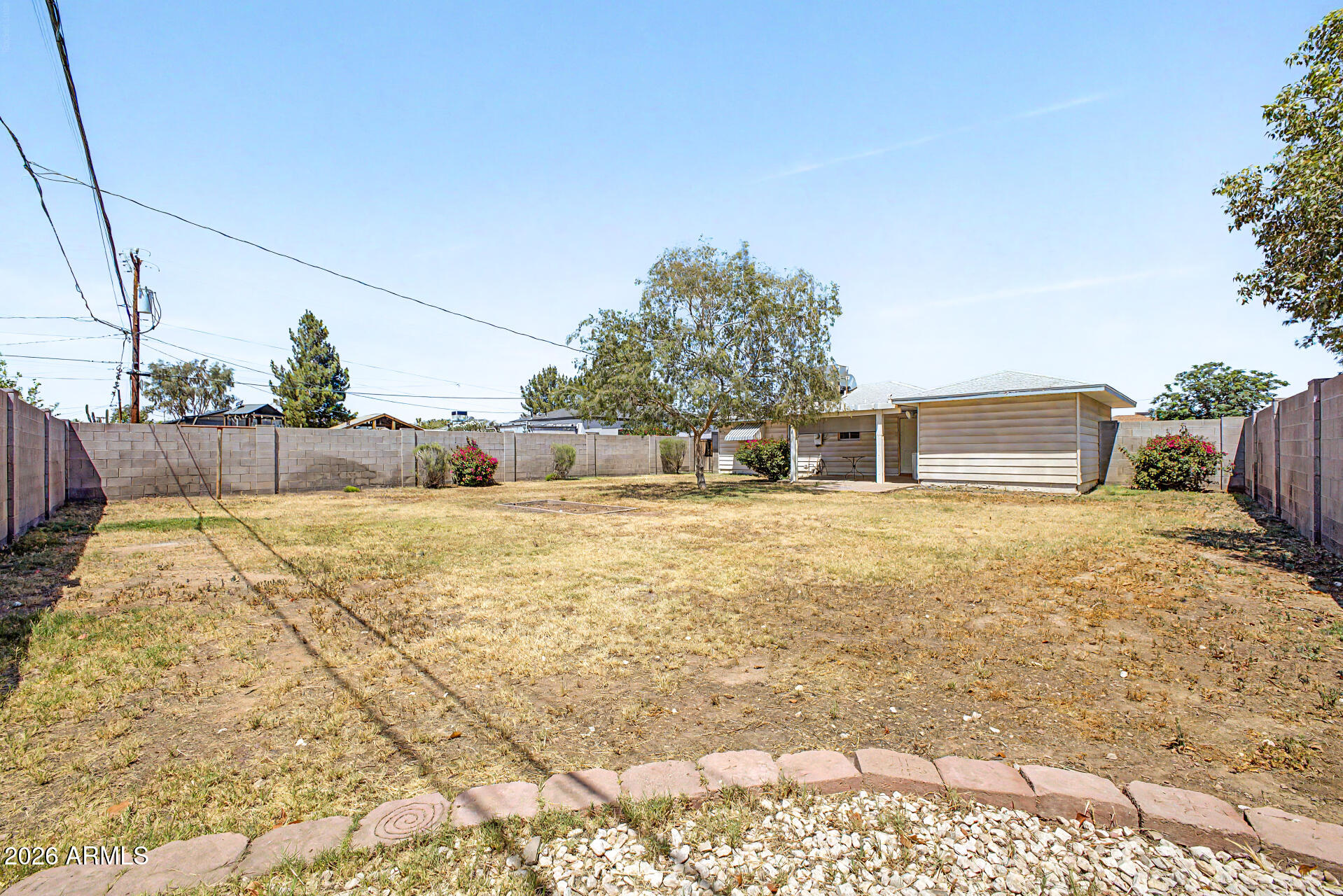 4230 N 16TH Avenue