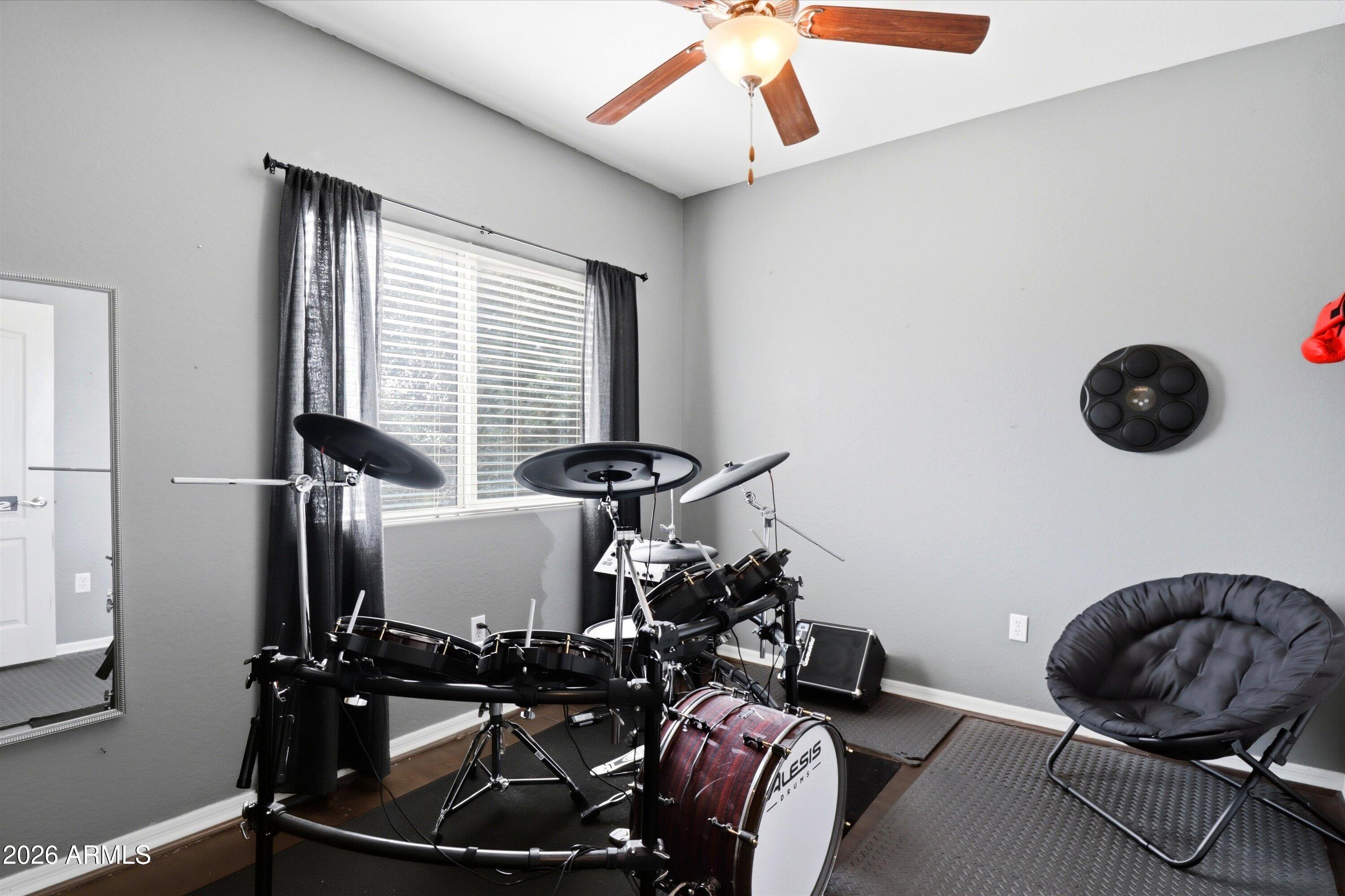 7726 E BASELINE Road 227