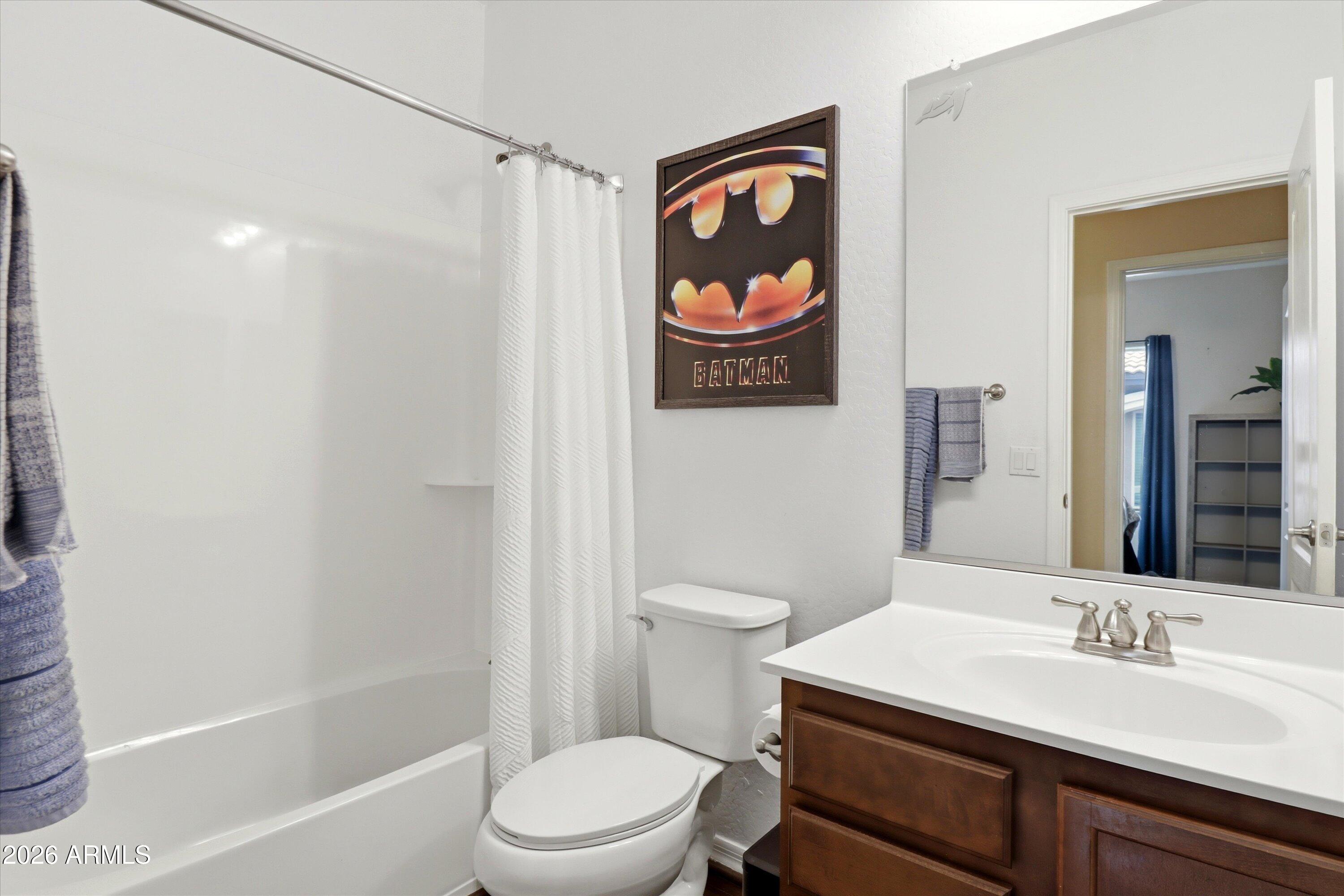 7726 E BASELINE Road 227
