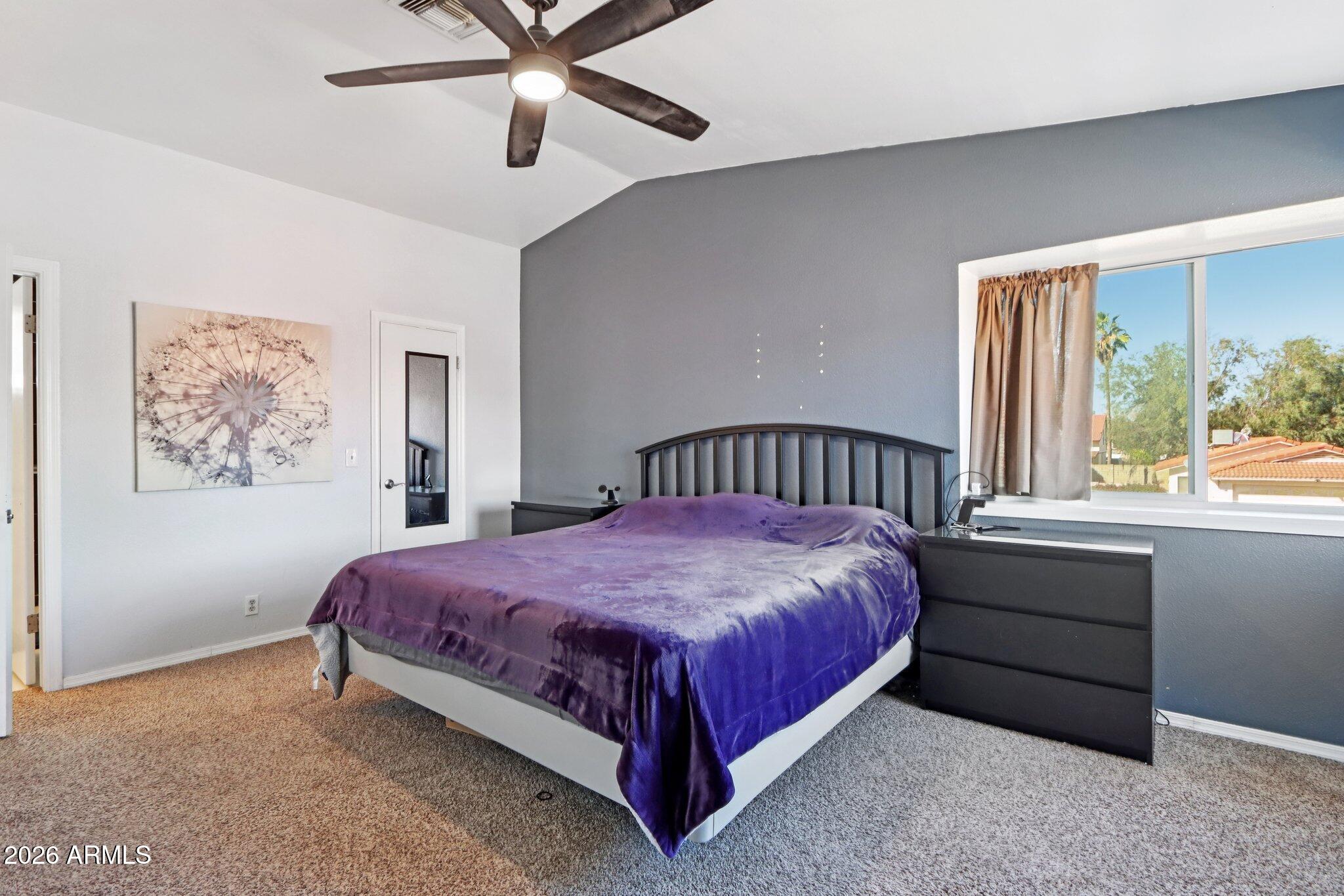 4905 W GELDING Drive