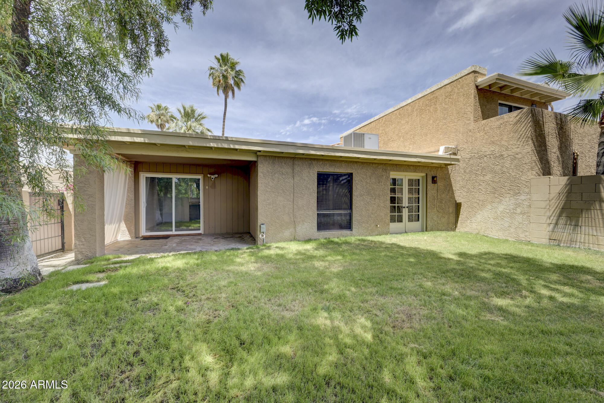 1001 E BECKER Lane