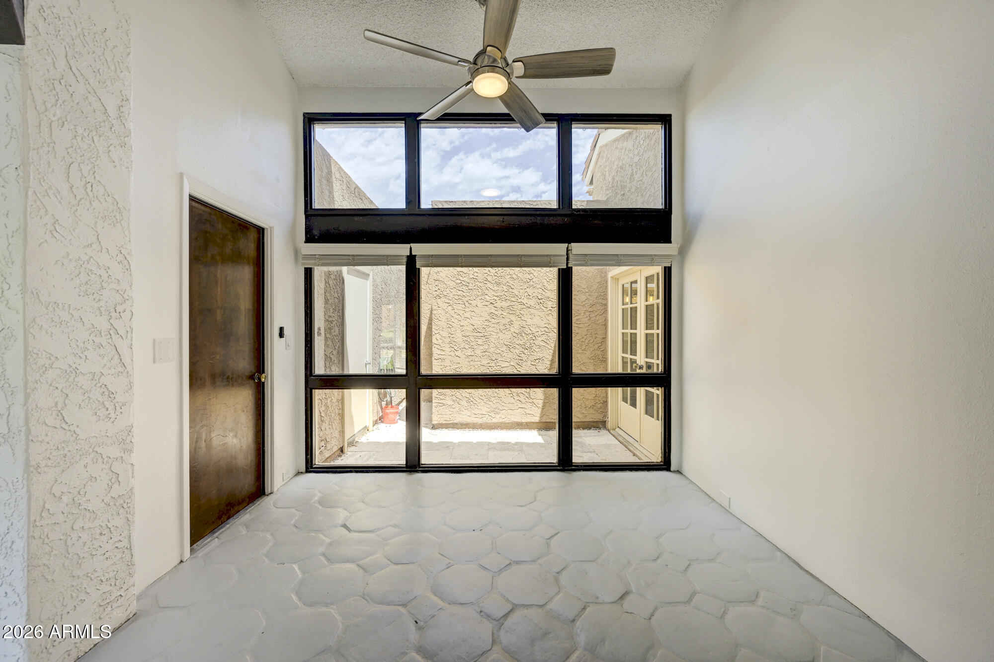 1001 E BECKER Lane