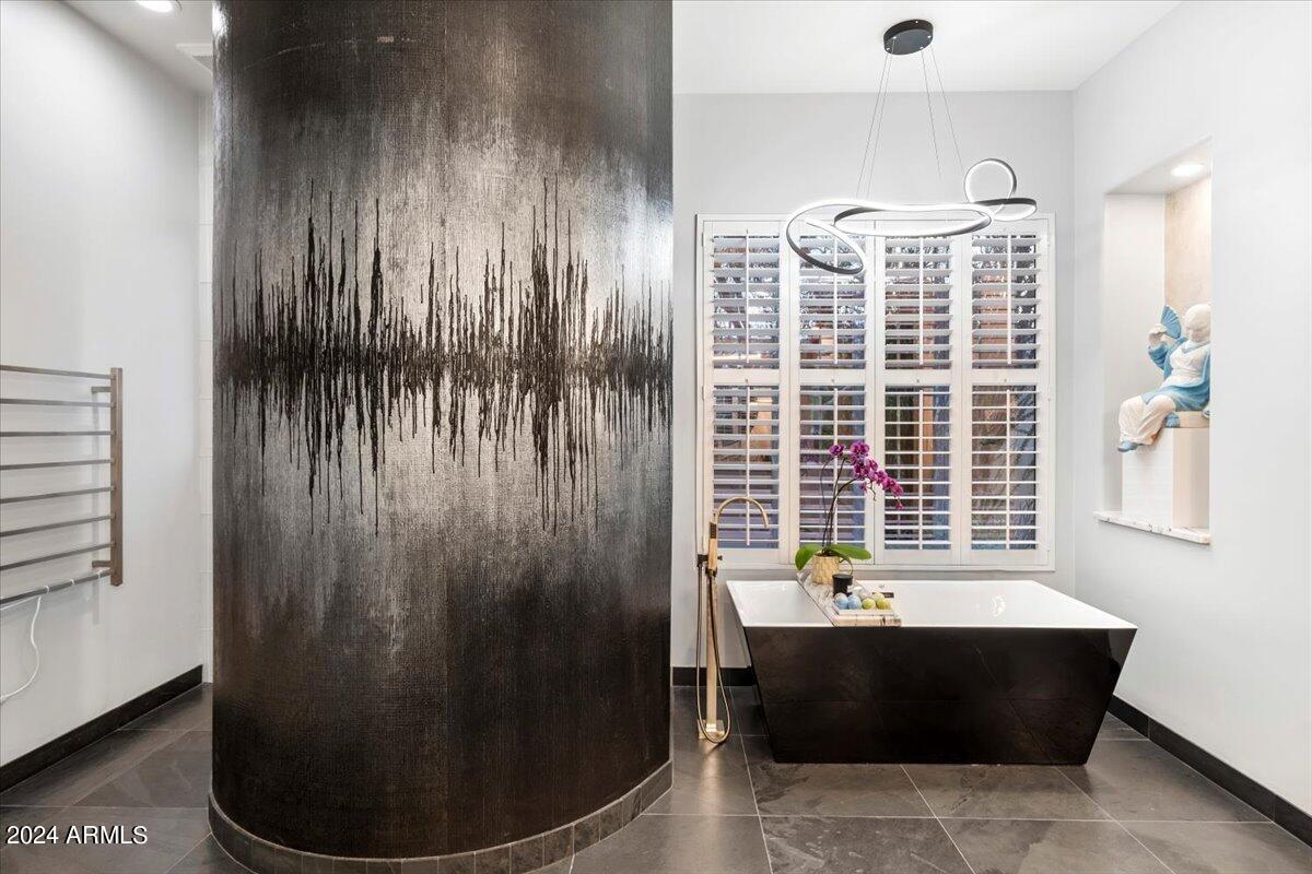 6450 E BENT TREE Drive