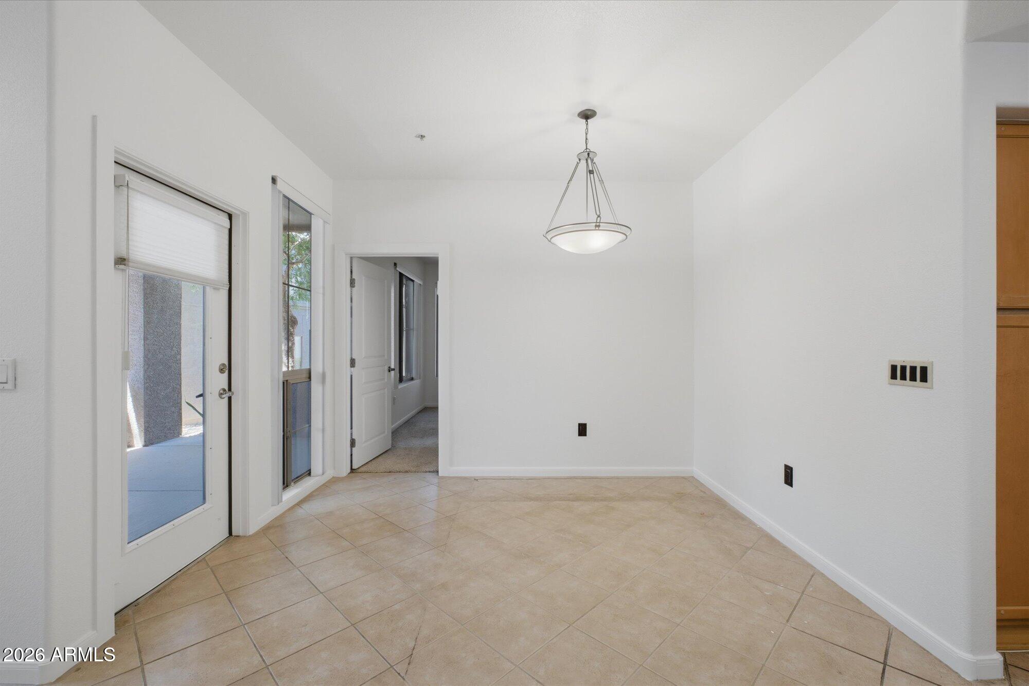 11680 E SAHUARO Drive 1054