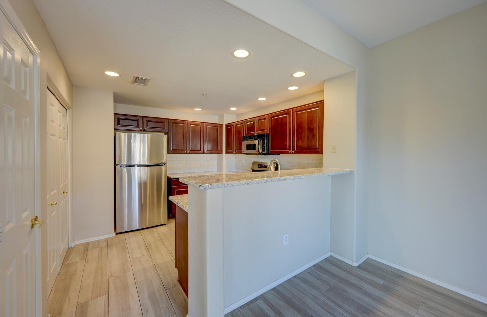 19700 N 76th Street 2144
