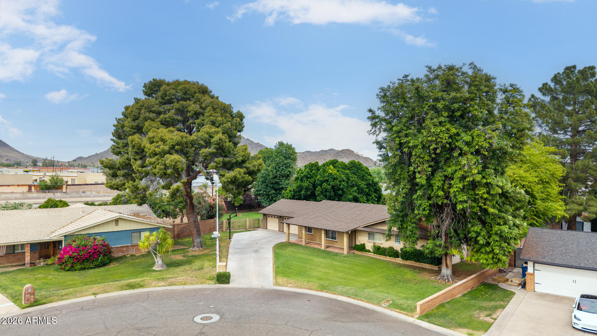 9021 N 13TH Avenue