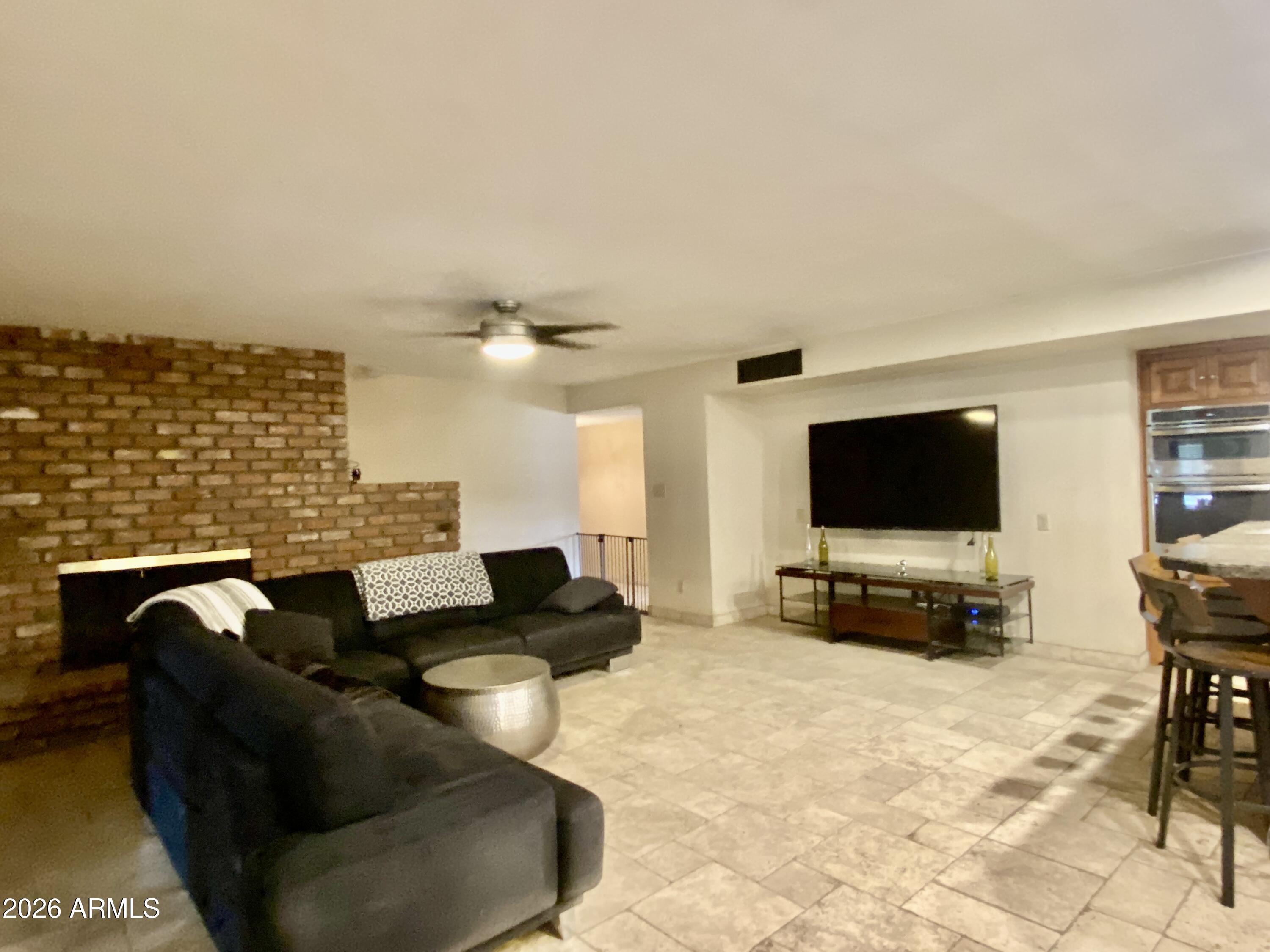 9021 N 13TH Avenue